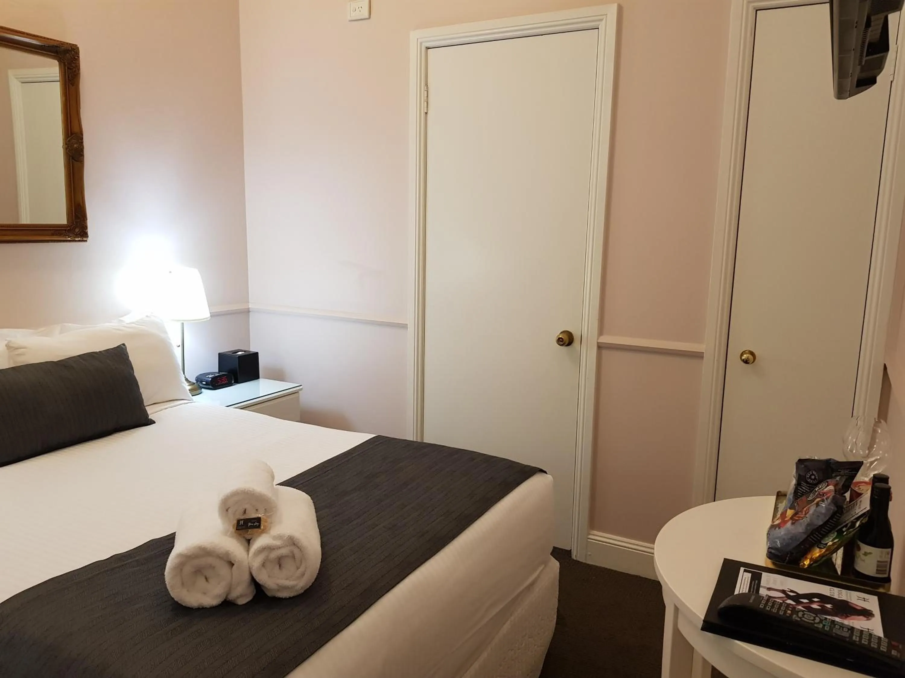 Bedroom, Bed in The Hughenden Boutique Hotel