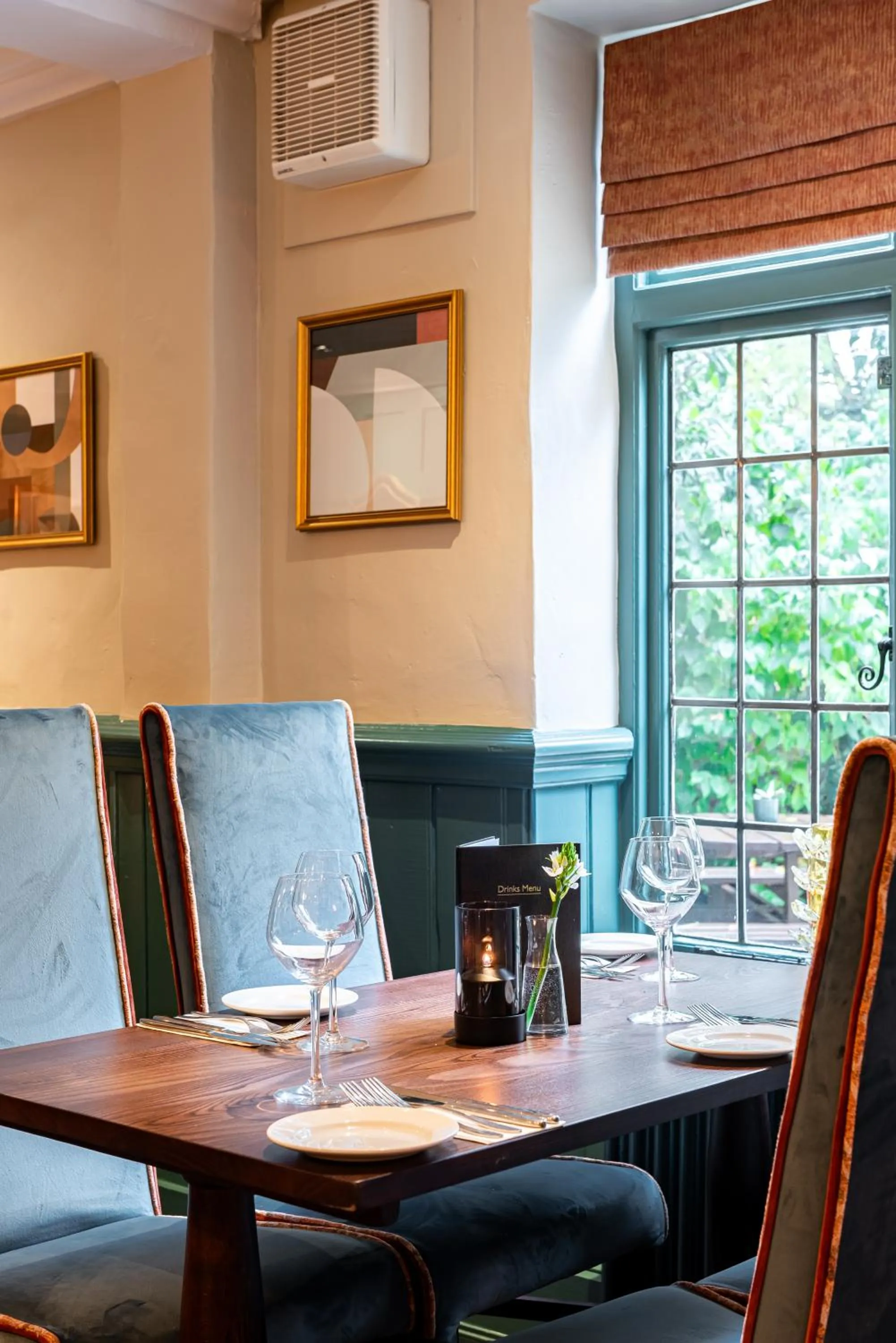 The Oatlands Chaser by Innkeeper's Collection