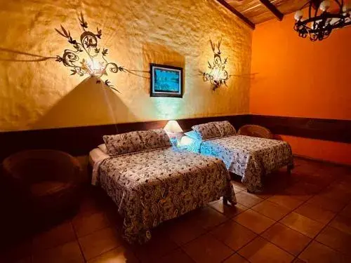 Double Room with Lake View in El Tejado Double Room with Lake View in El Tejado