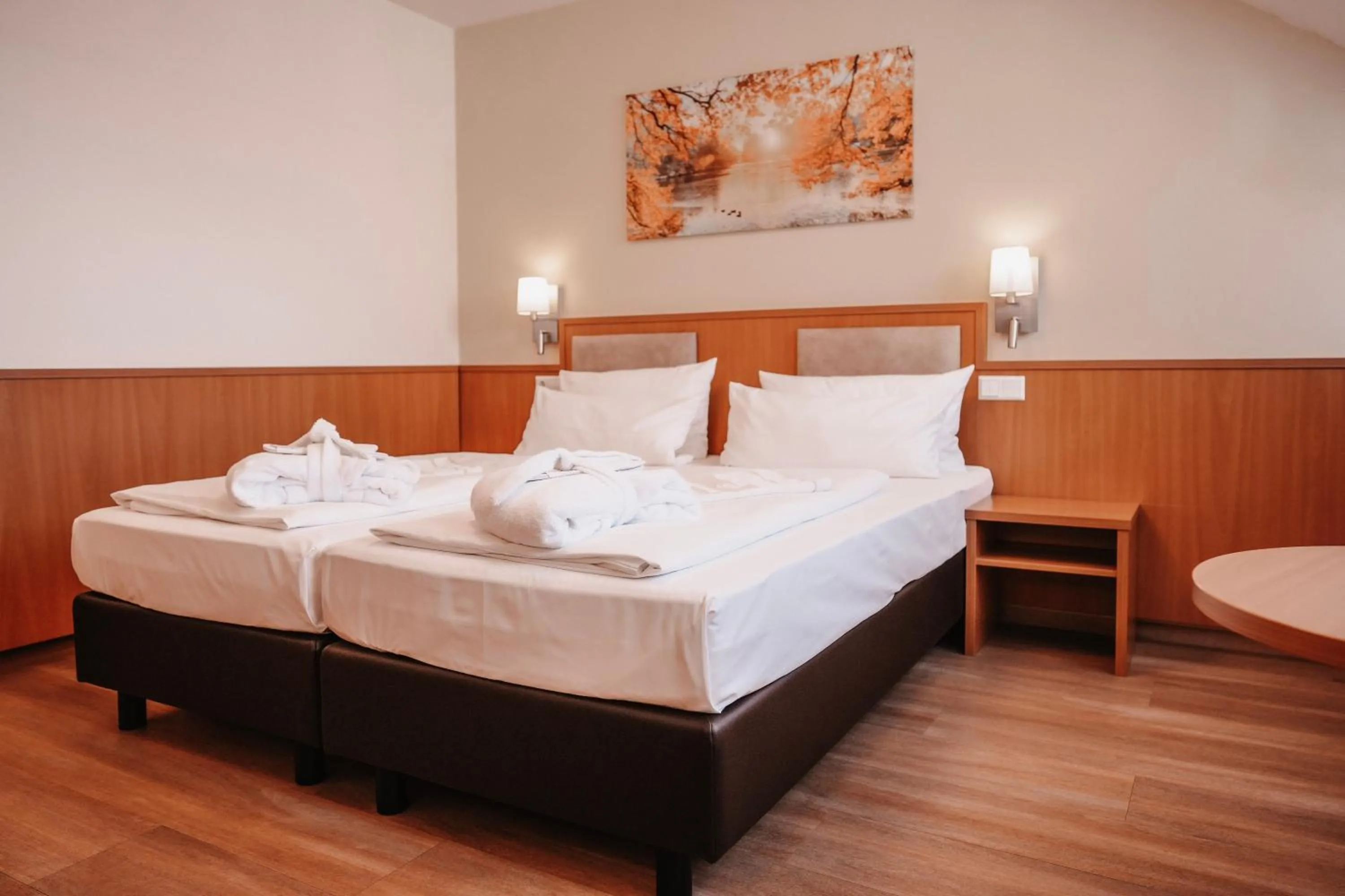 Bed in Hotel & Restaurant Goldener Pflug