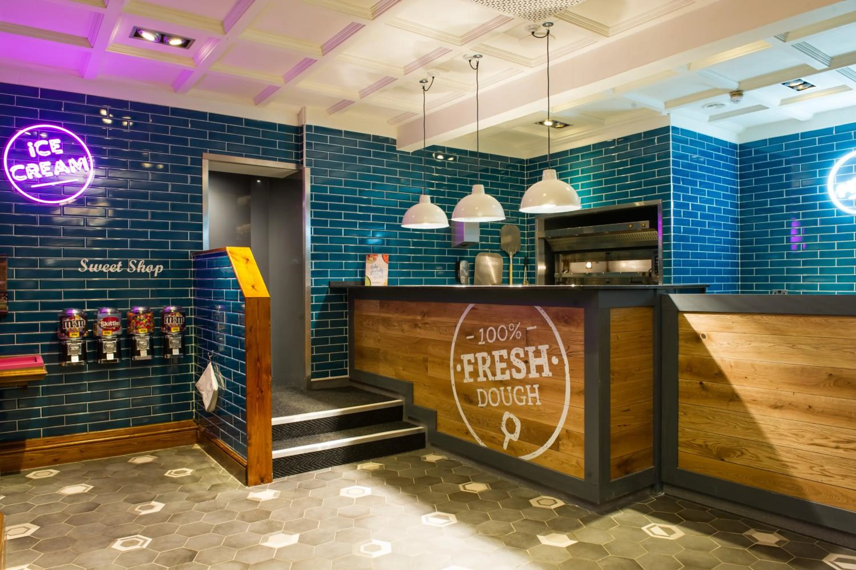 Restaurant/places to eat in The Swan by Innkeeper's Collection