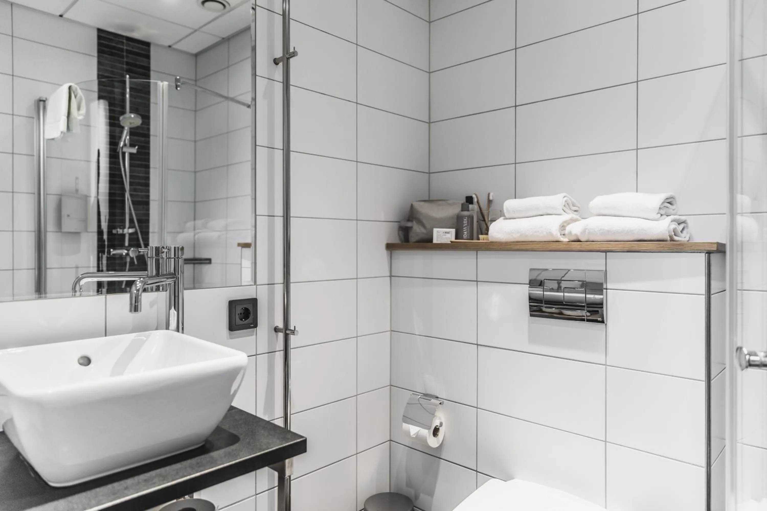 Bathroom in The More Hotel Lund