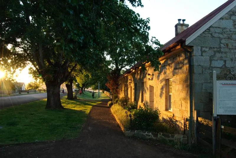 Area and facilities in Riverview at Ross