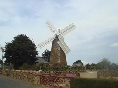 Area and facilities in Riverview at Ross