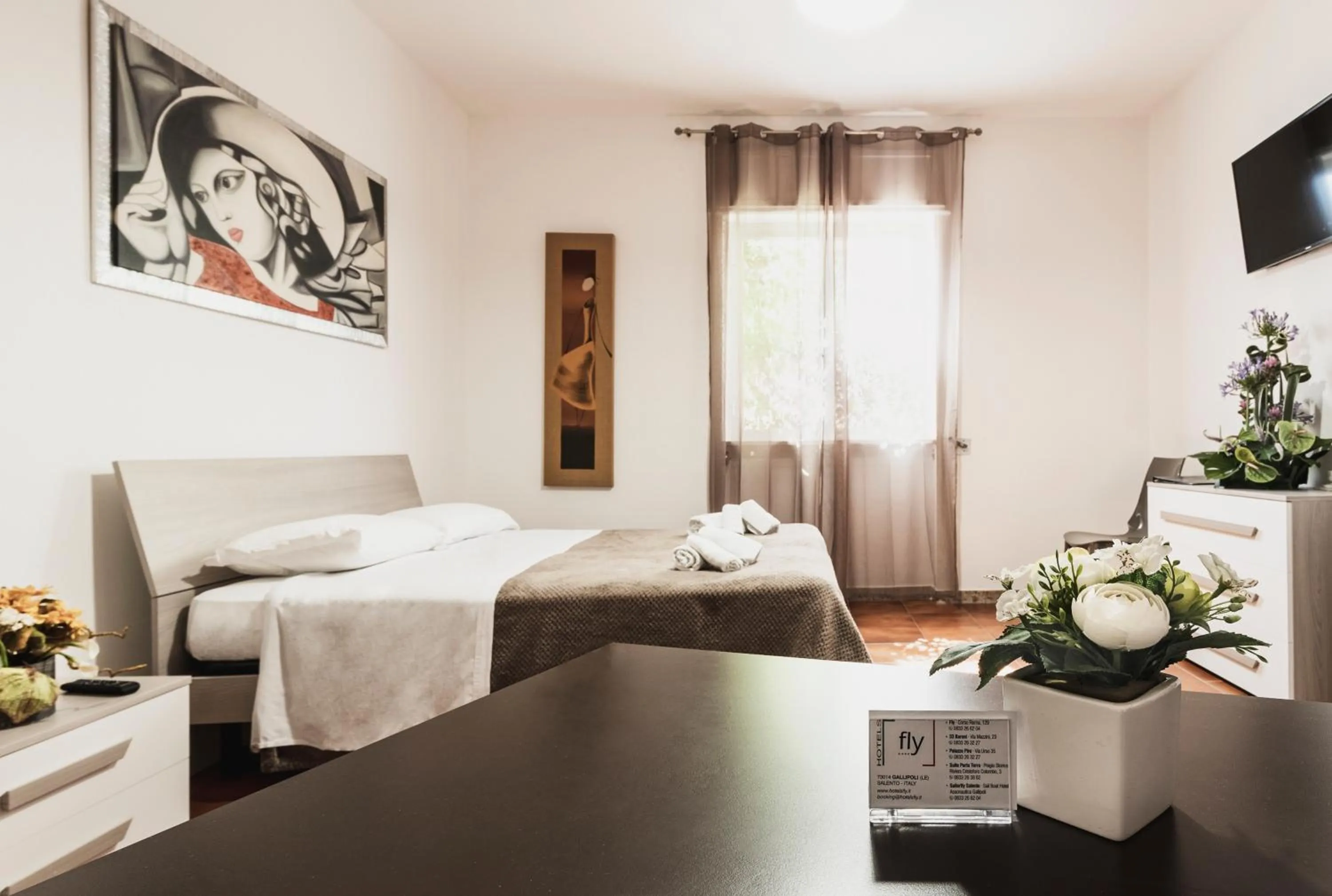 Photo of the whole room in Guest House