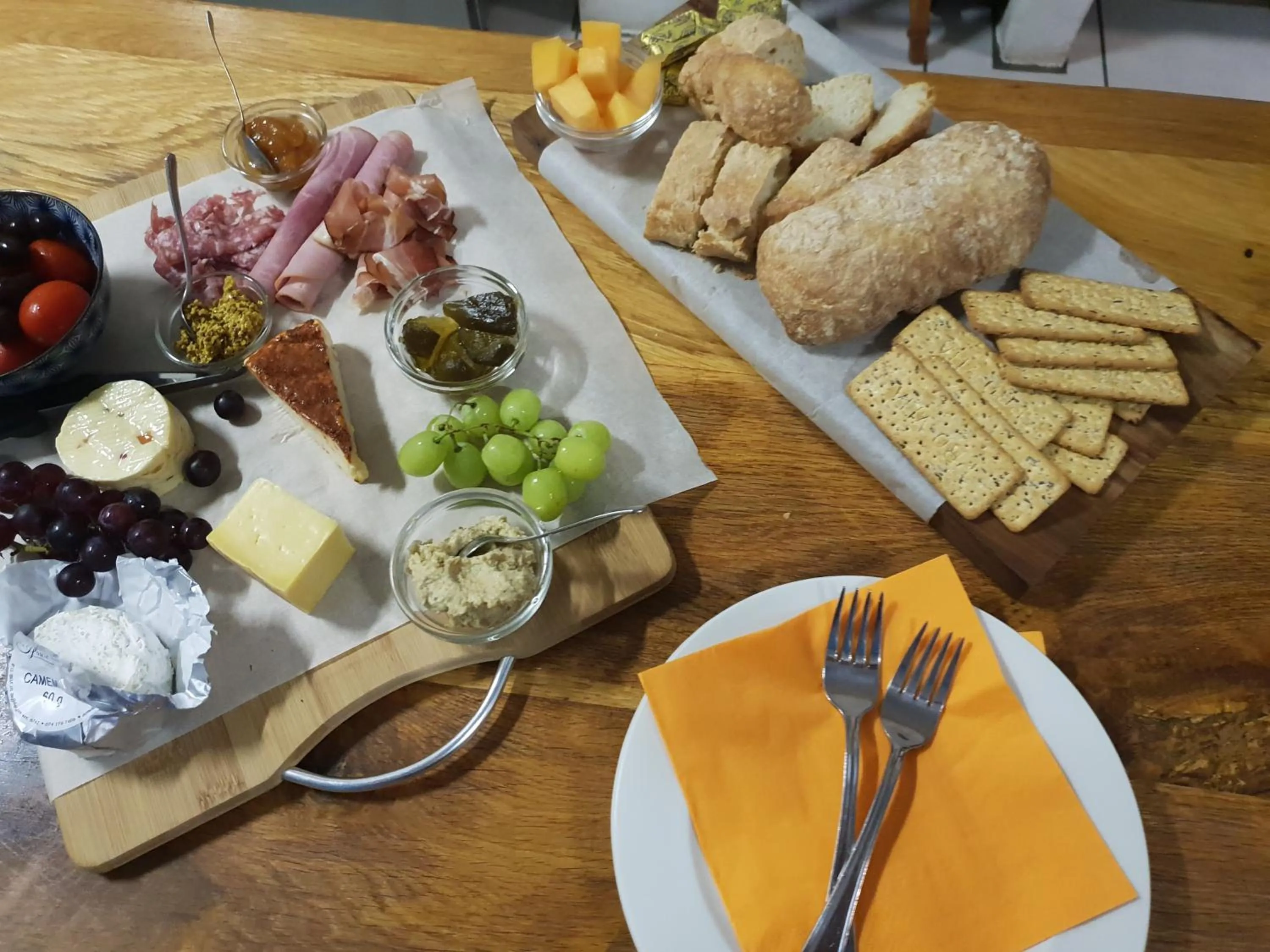 Food and drinks in Saxon Lodge