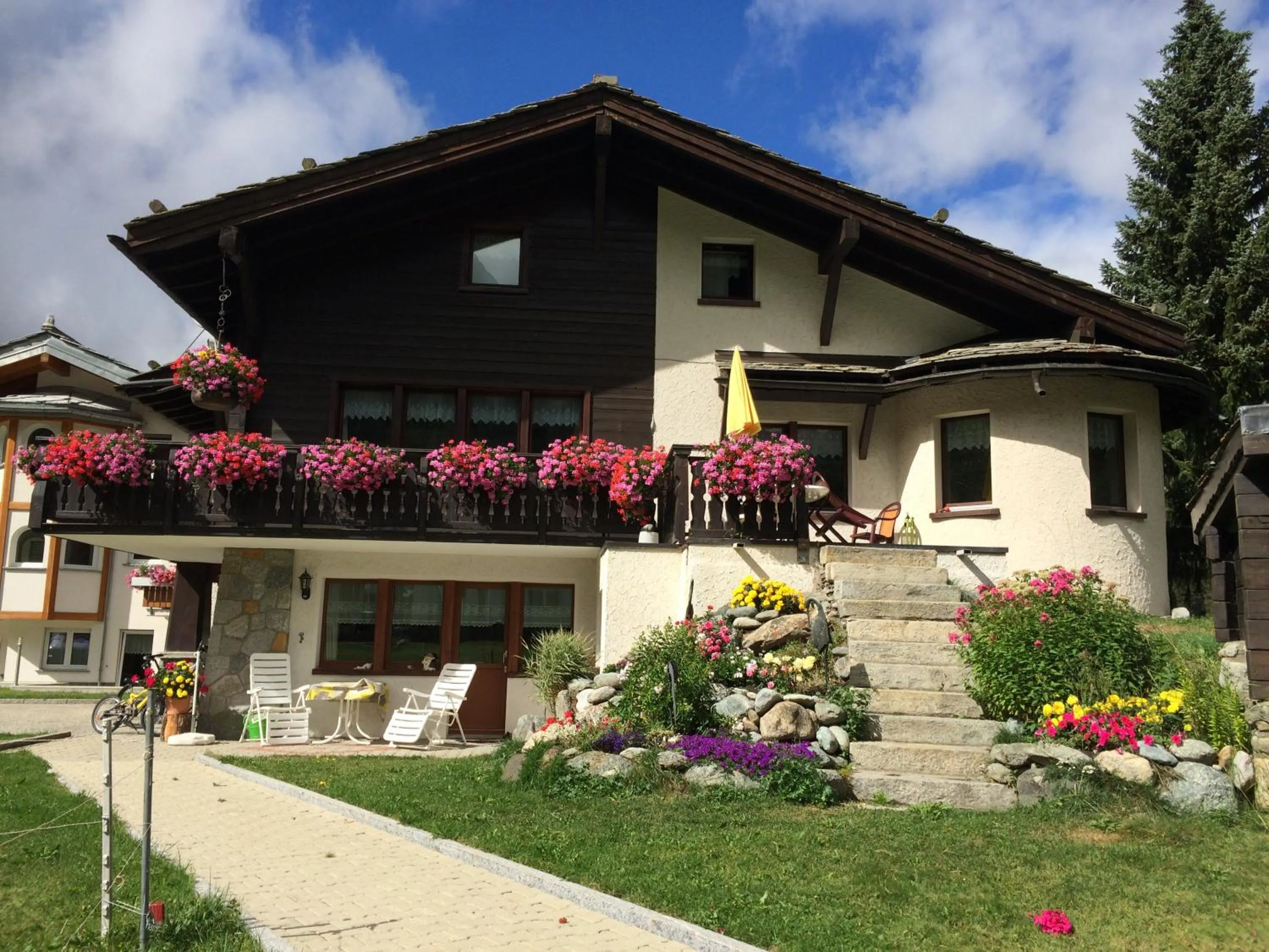 One-Bedroom Apartment (2 Adults) in Chalet Sunstar