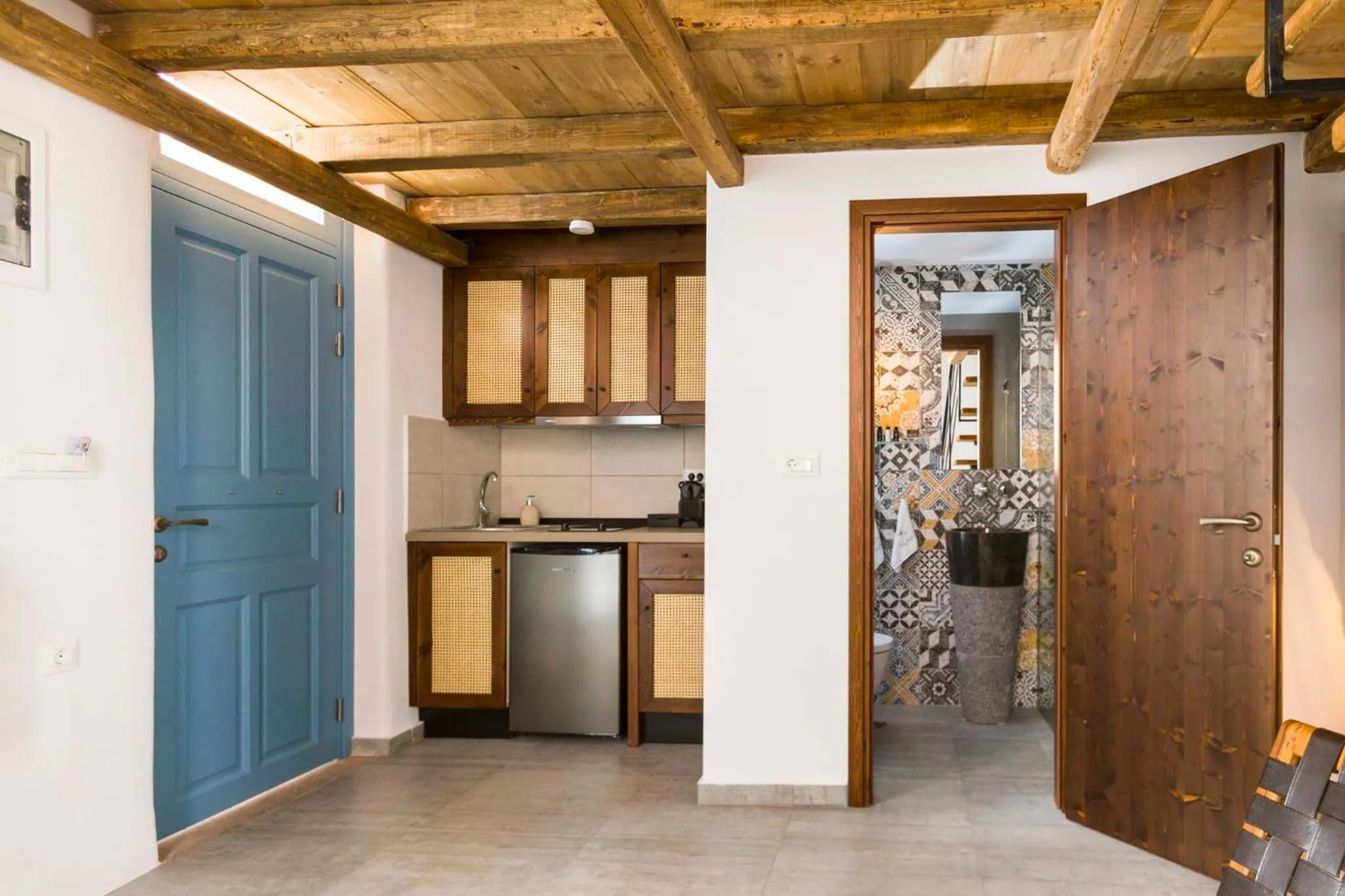 Kitchen or kitchenette in Blue Jasmine Suites