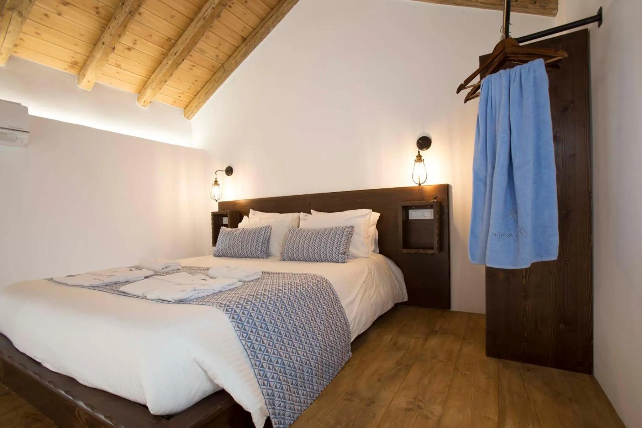 Bedroom in Blue Jasmine Suites