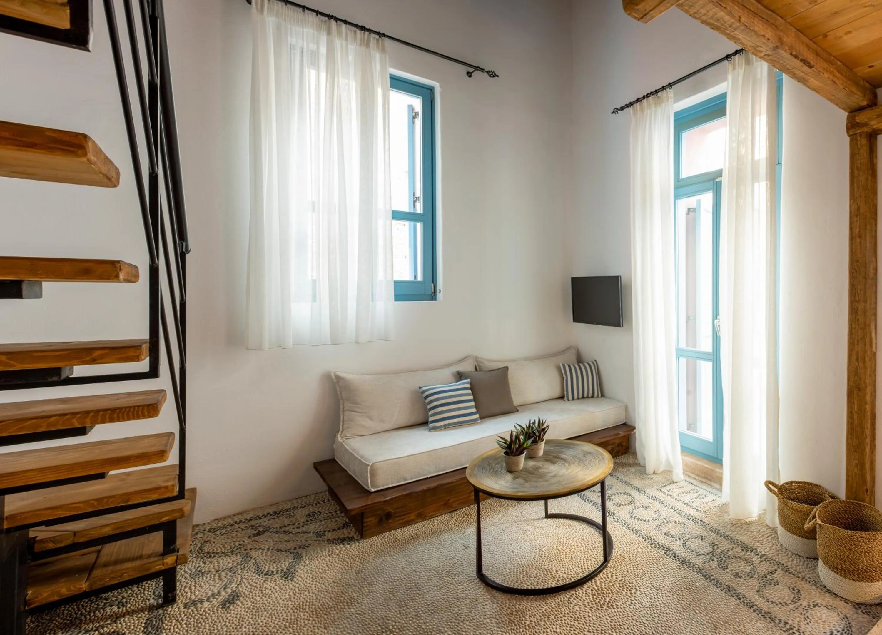 Living room in Blue Jasmine Suites