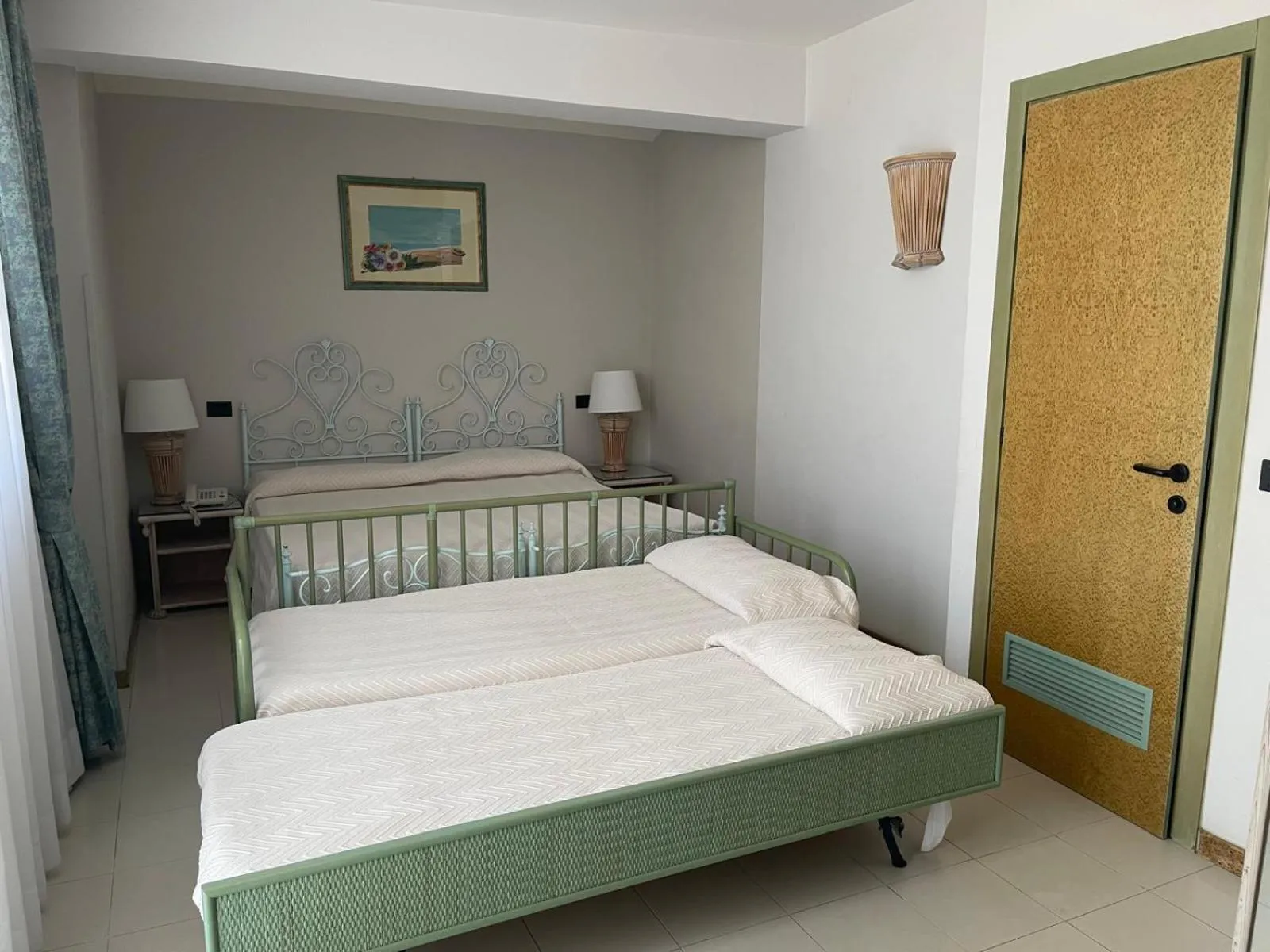 Bedroom in Hotel Ambasciatori