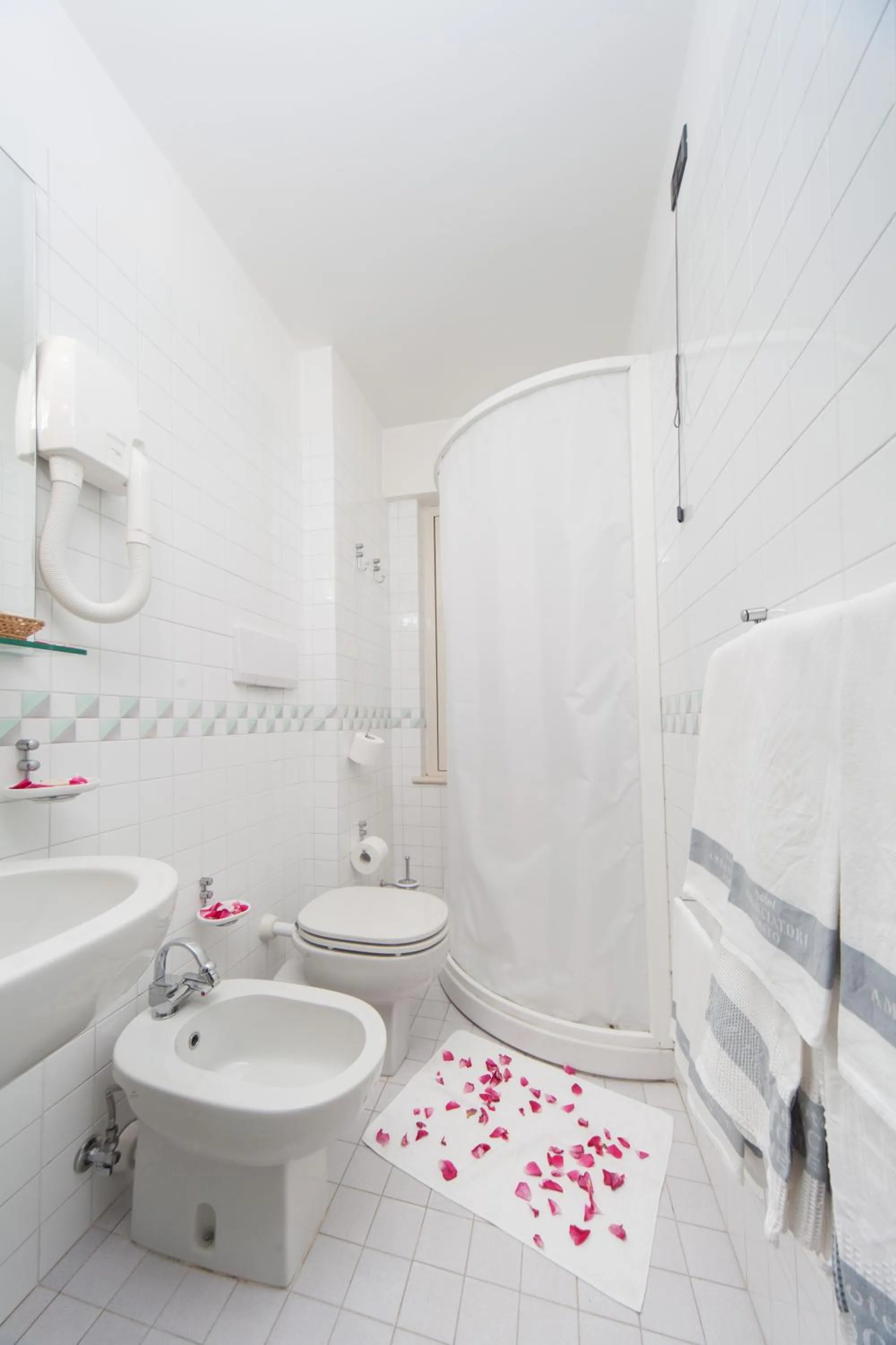 Bathroom in Hotel Ambasciatori