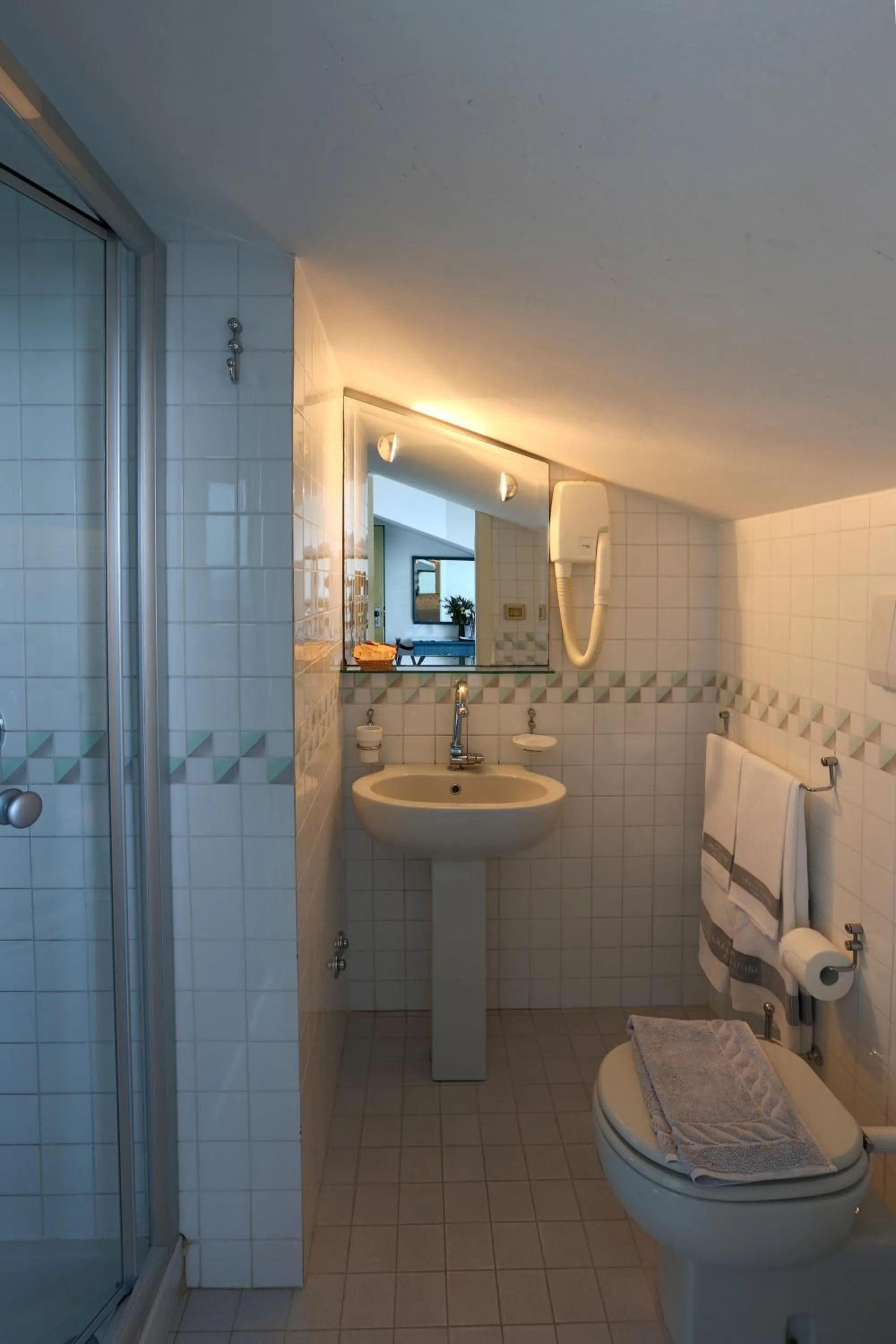 Bathroom in Hotel Ambasciatori