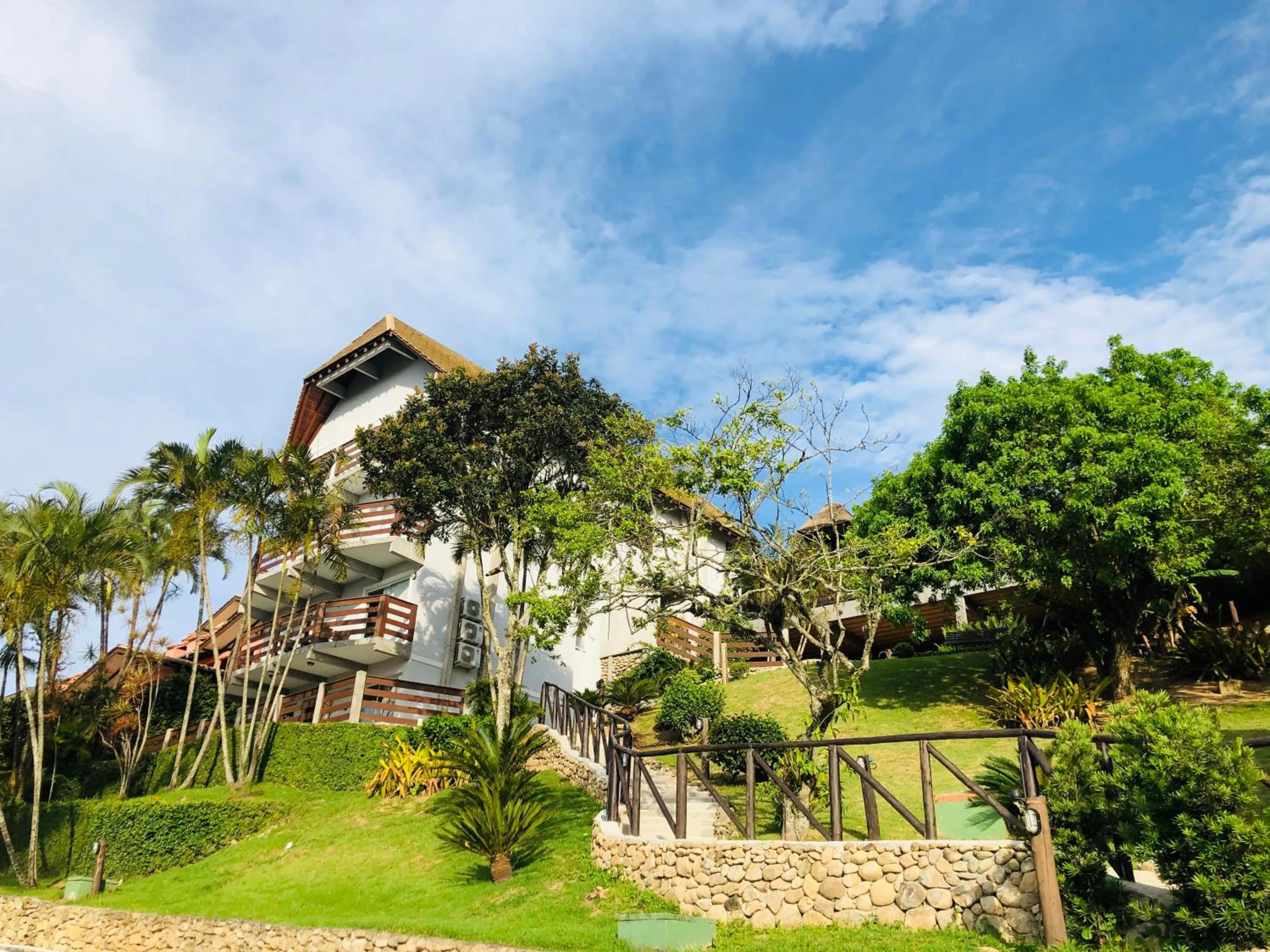 Property building in Pousada do Arvoredo