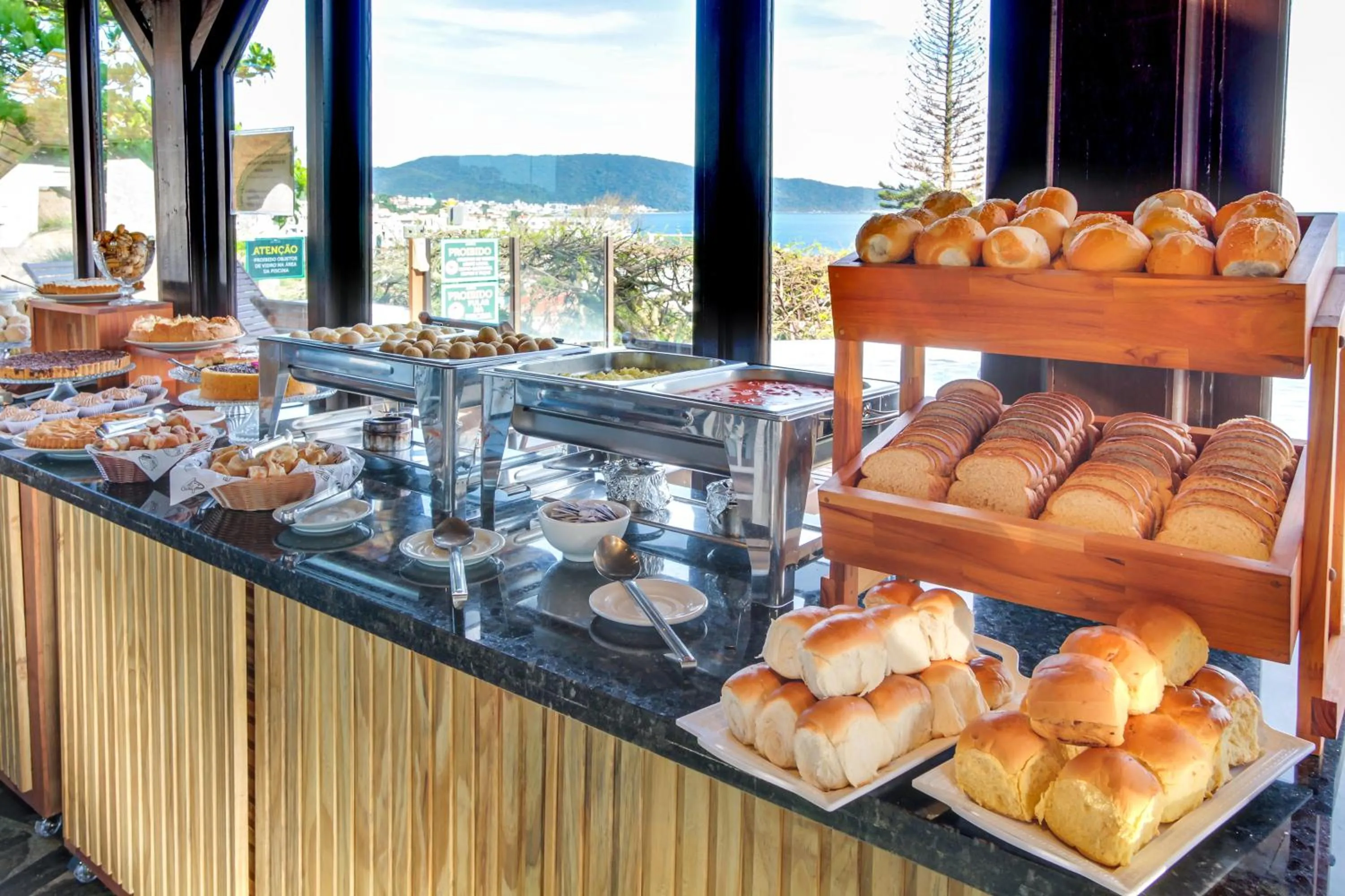 Breakfast in Pousada do Arvoredo