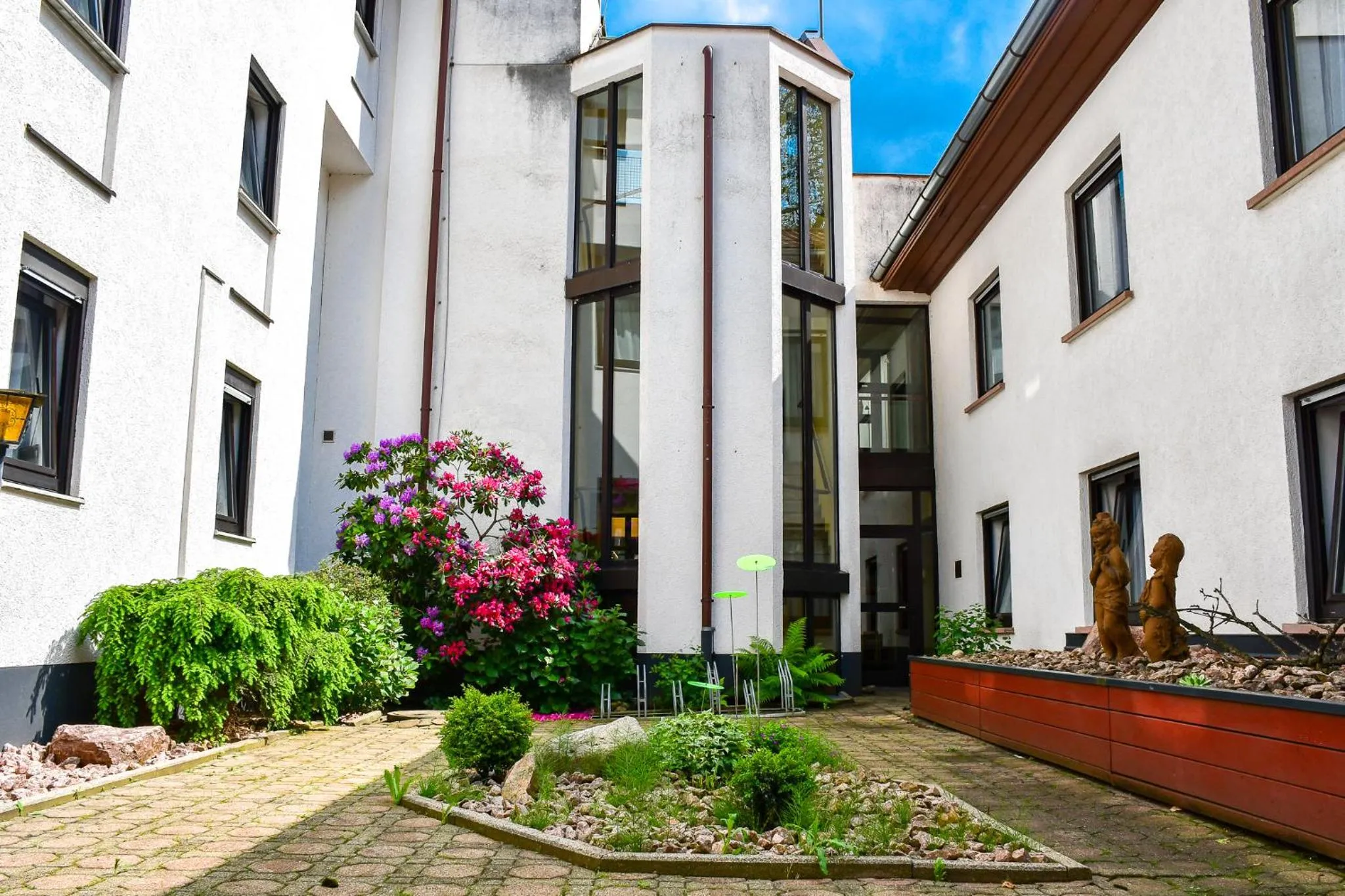 Garden view in Kurgarten-Hotel