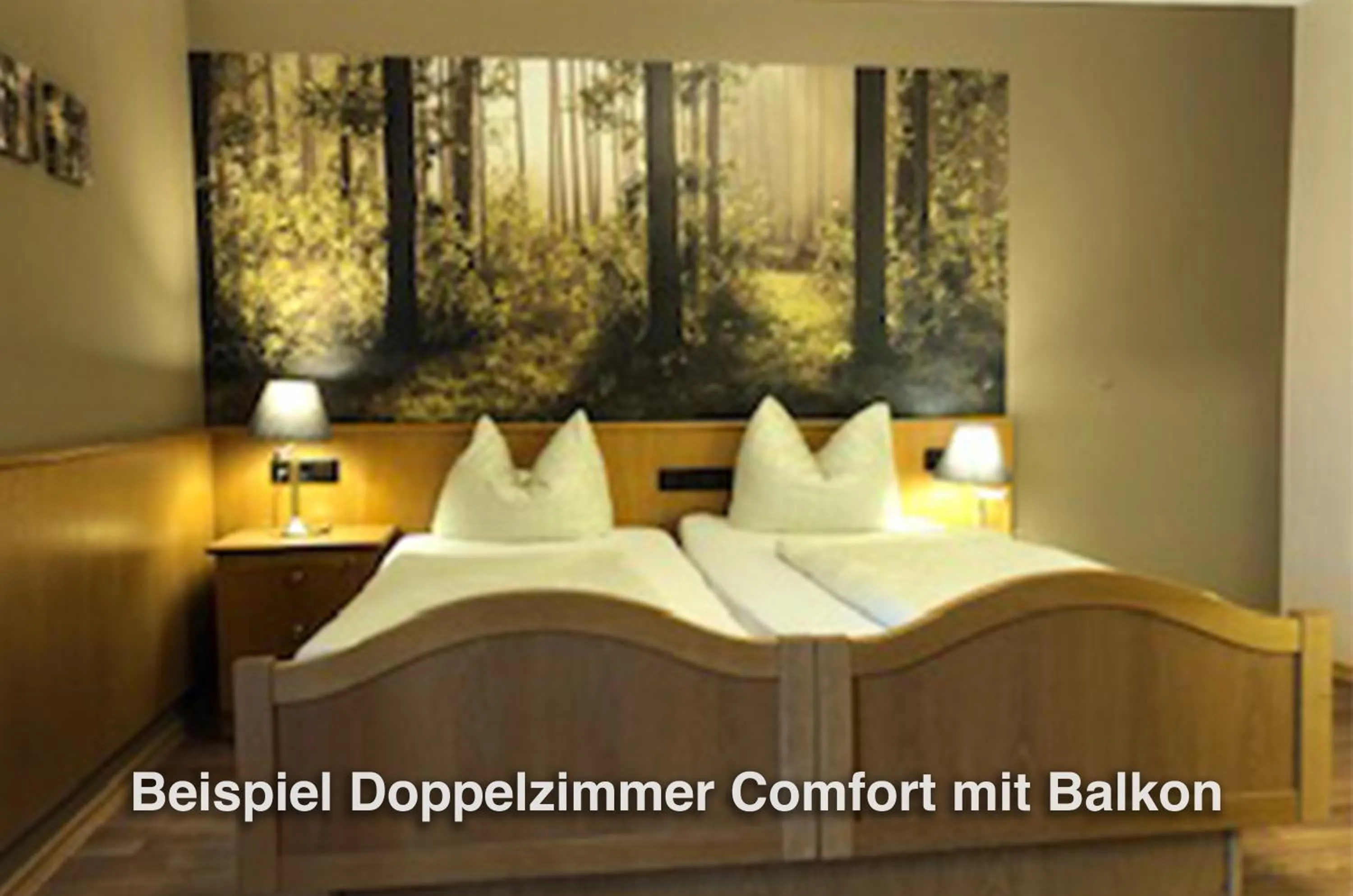 Photo of the whole room, Bed in Kurgarten-Hotel