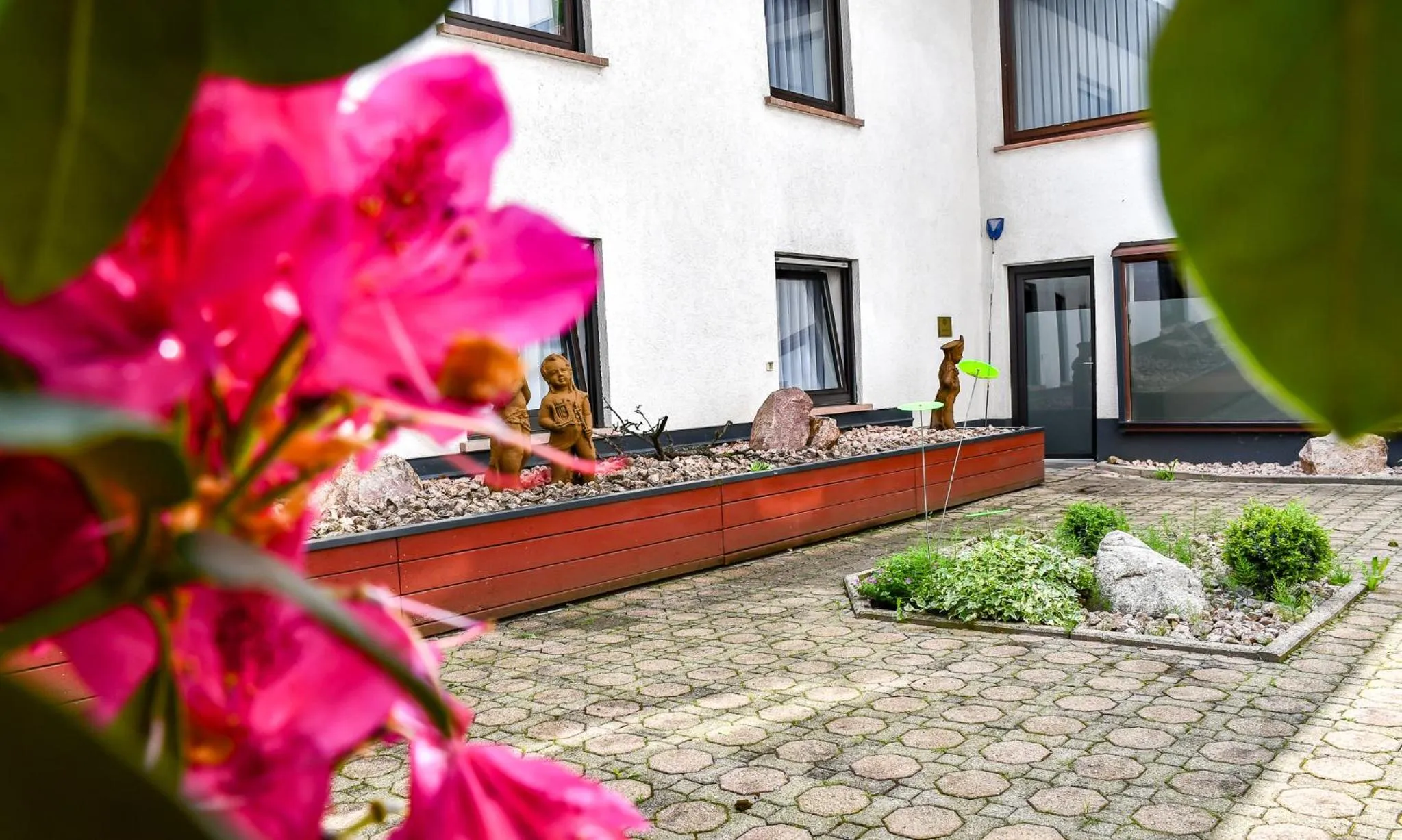 Garden view in Kurgarten-Hotel