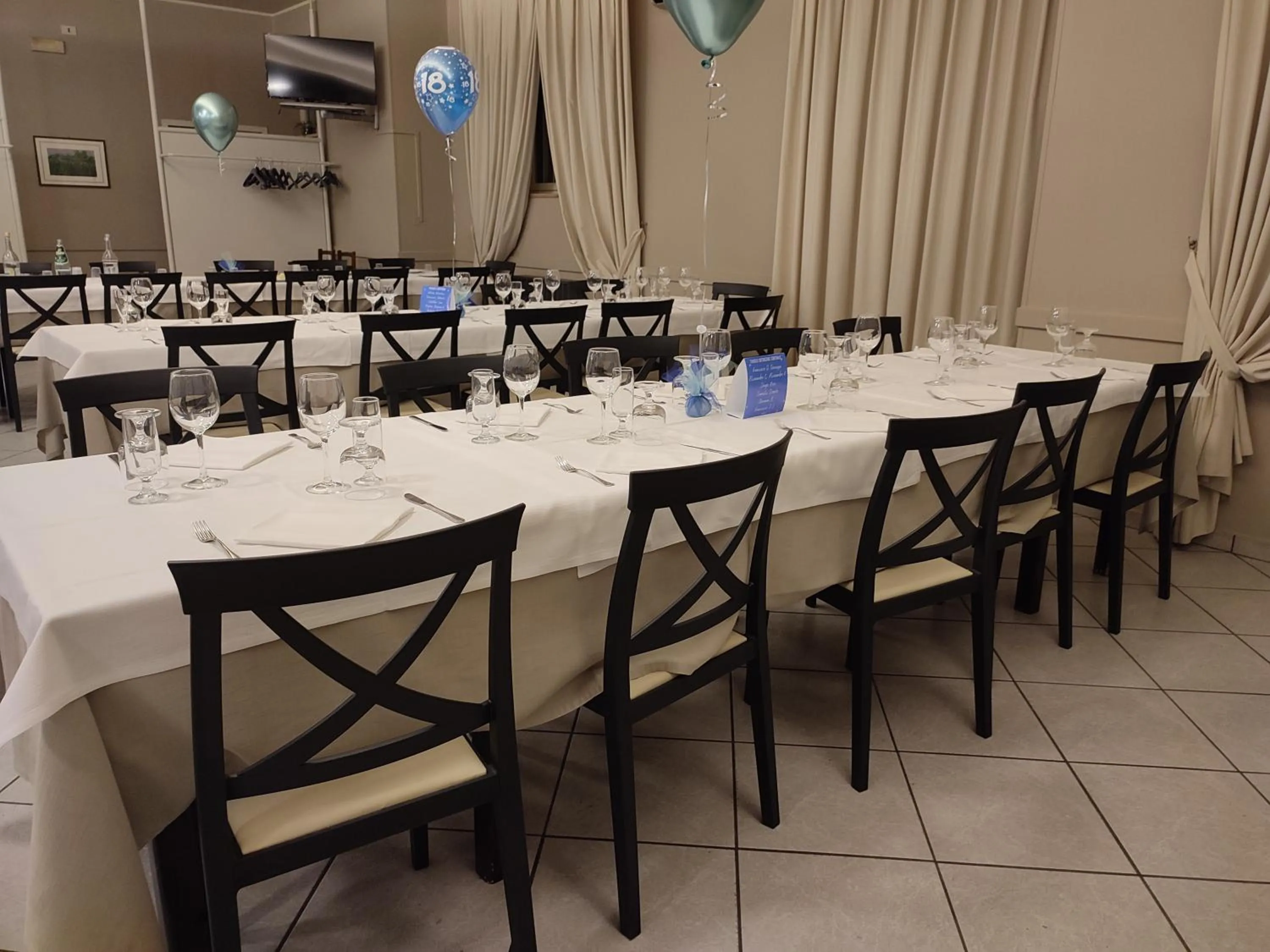 Restaurant/places to eat in Hotel Residence Eden