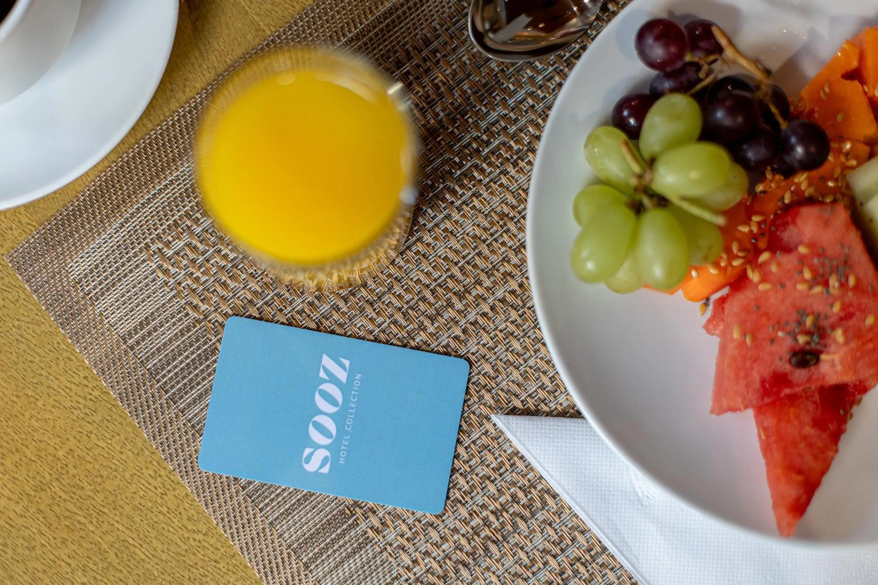 Food and drinks in Sooz Hotel Collection