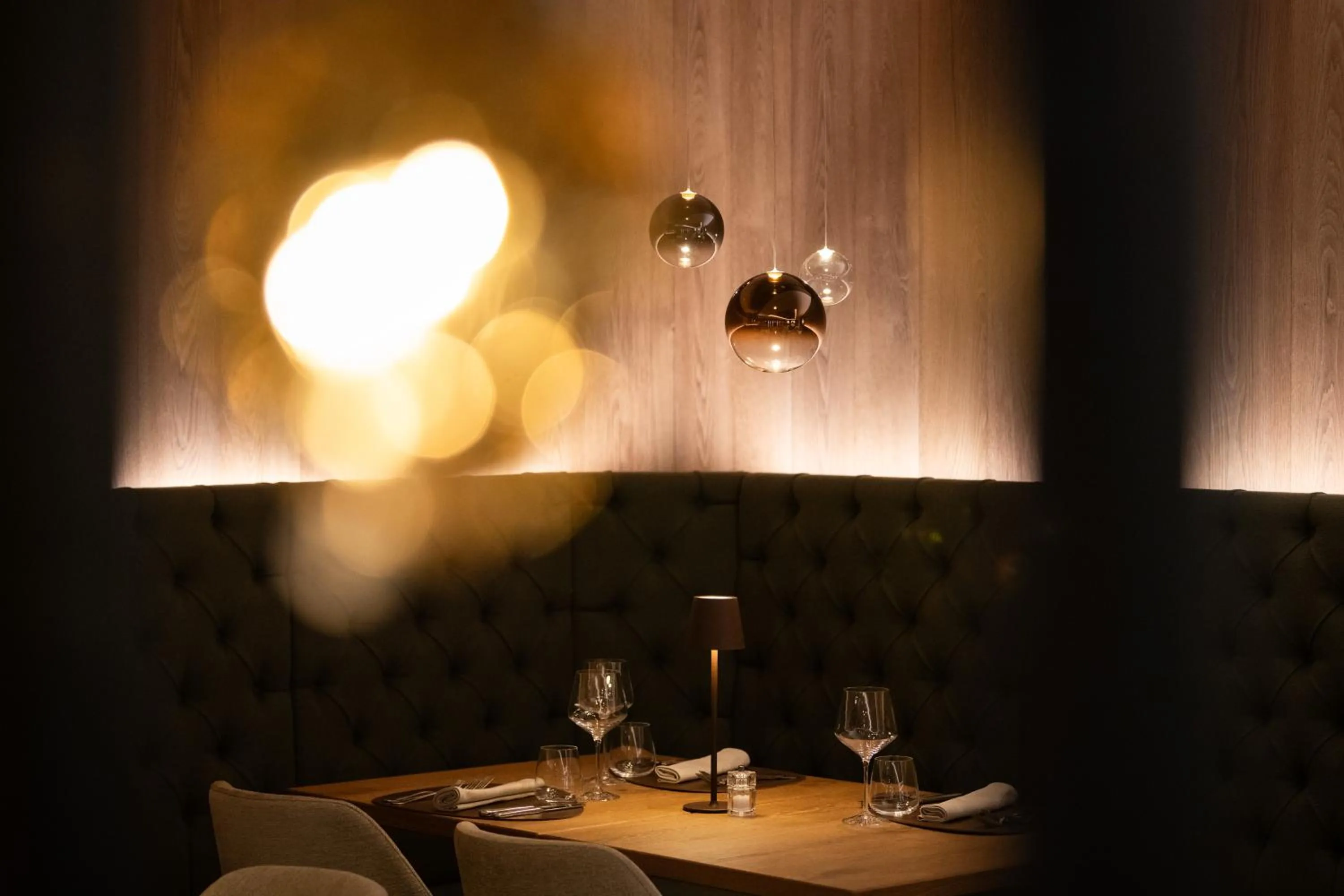 Restaurant/places to eat in Hotel Cristina