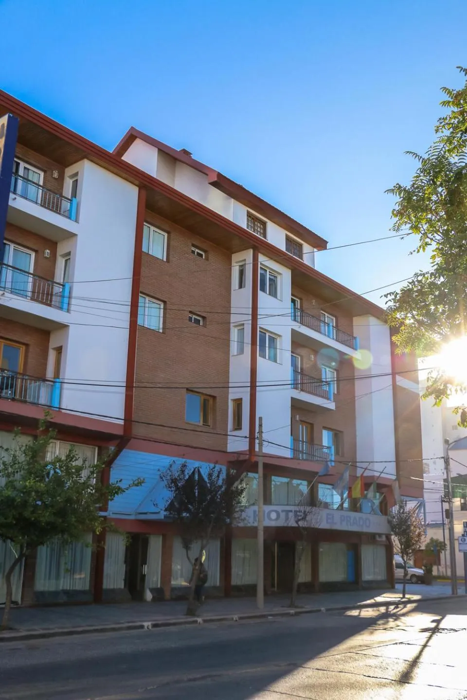 Property building in El Prado