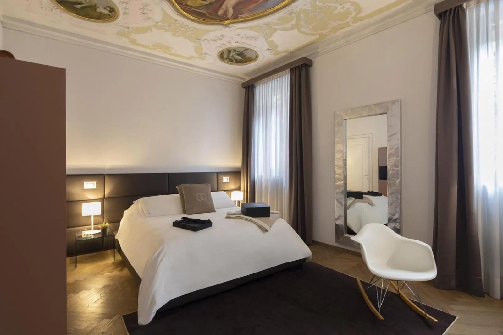 Photo of the whole room, Bed in Corte Di Gabriela