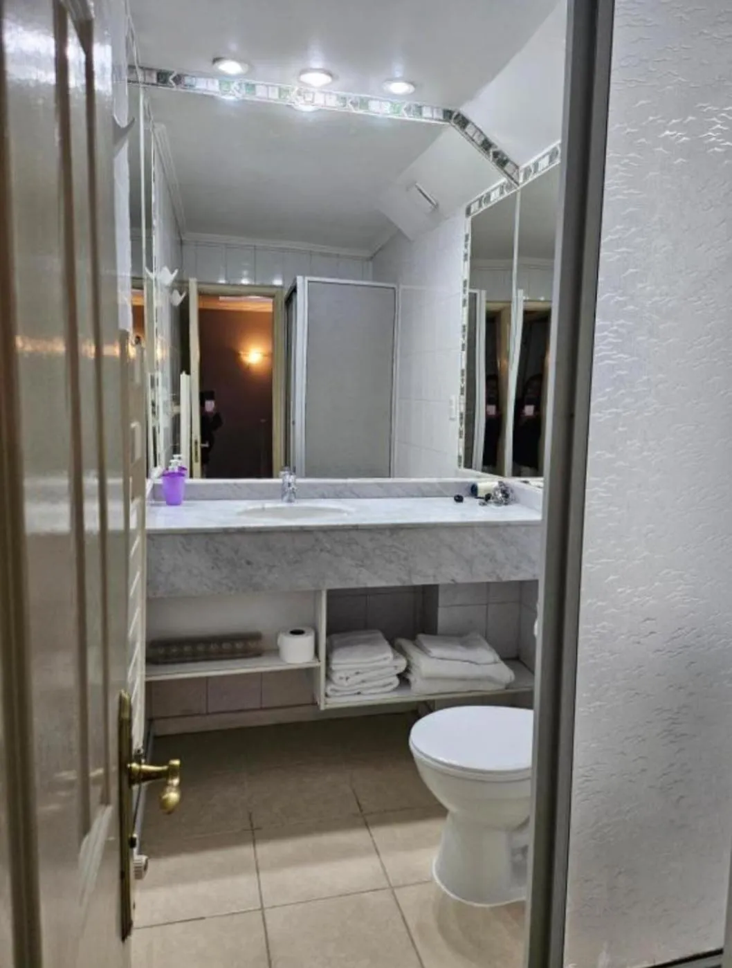 Bathroom in Apart Hotel Casablanca