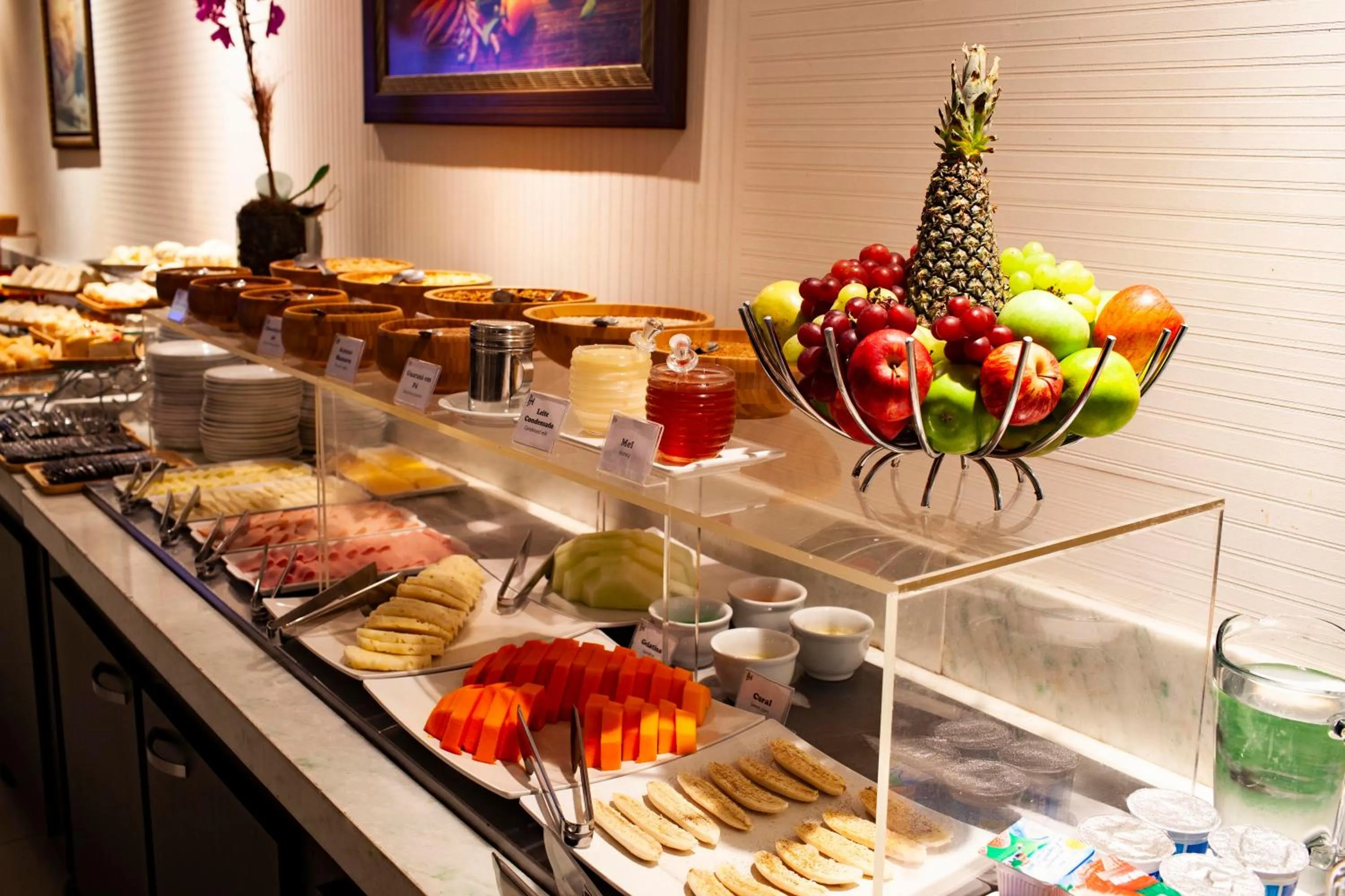 Food and drinks in Hotel D'Luca