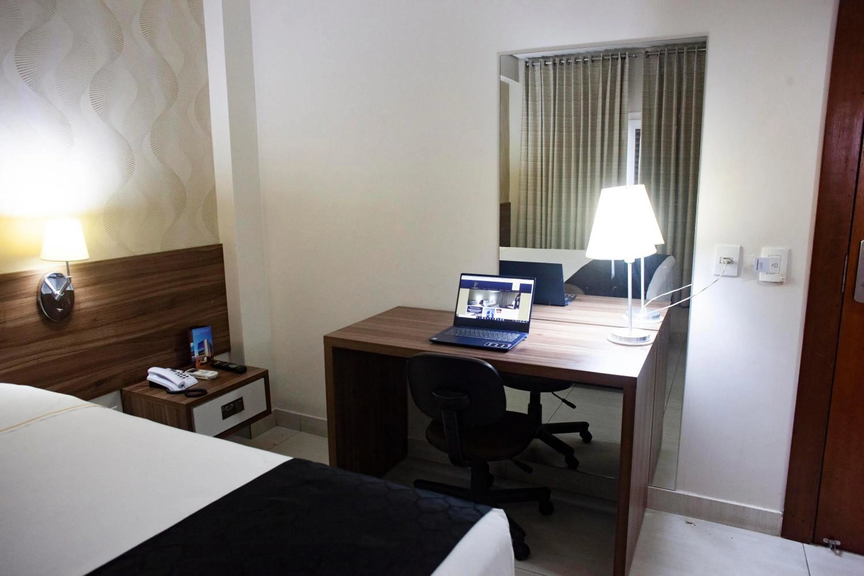 Photo of the whole room, Bed in Hotel D'Luca