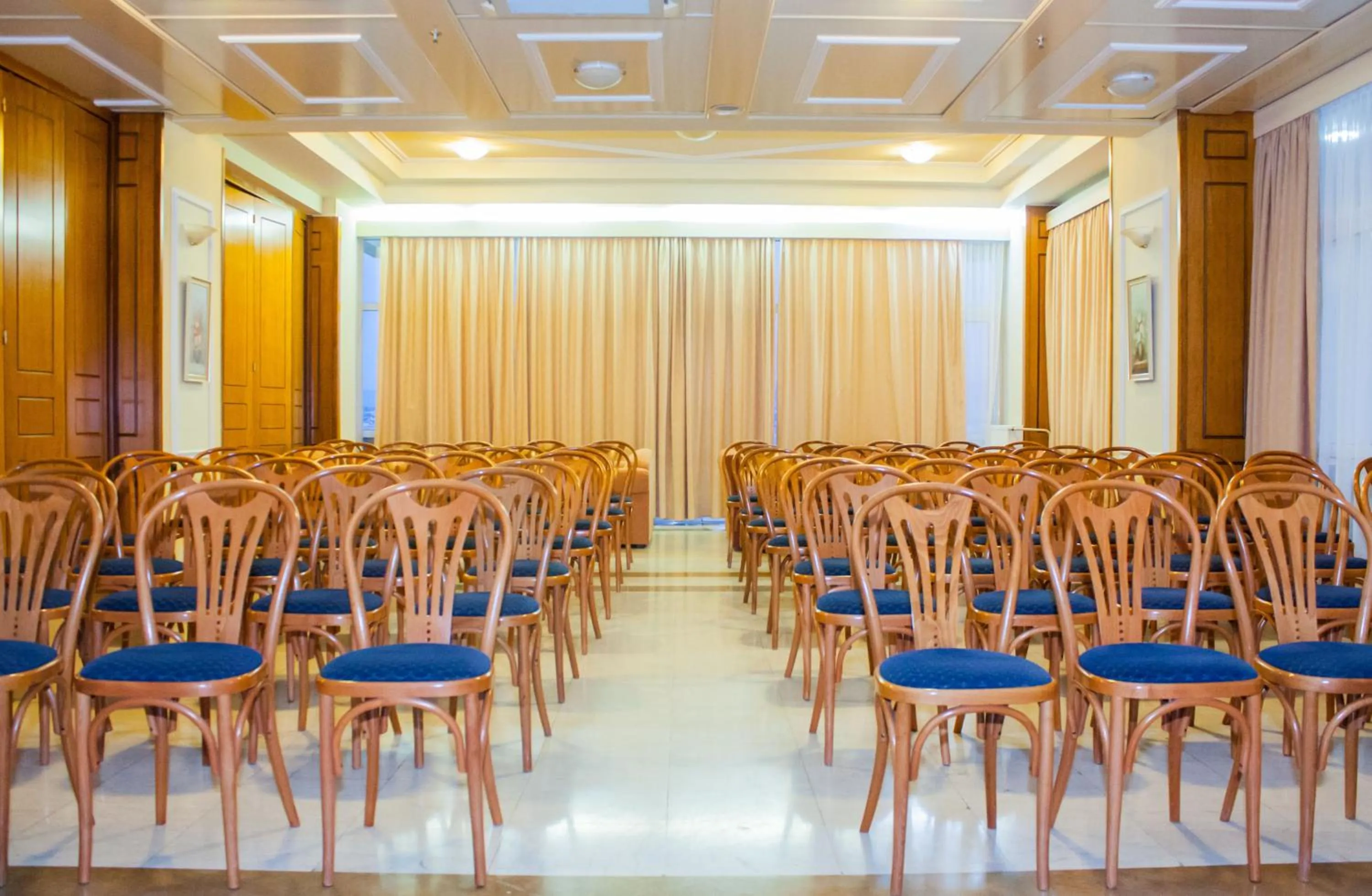 Banquet/Function facilities in Pappas Hotel