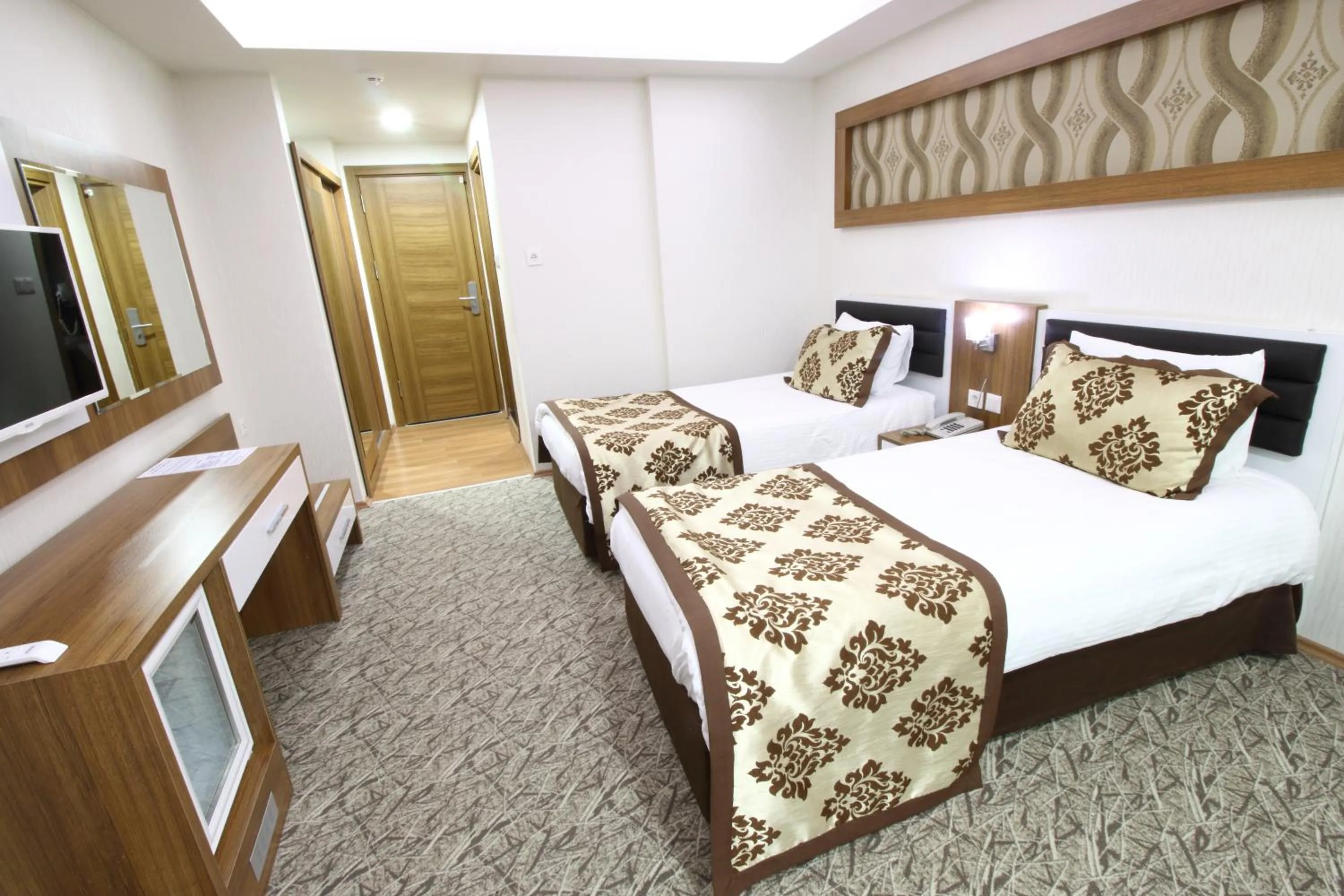 Photo of the whole room, Bed in Afyon Grand Arı Hotel