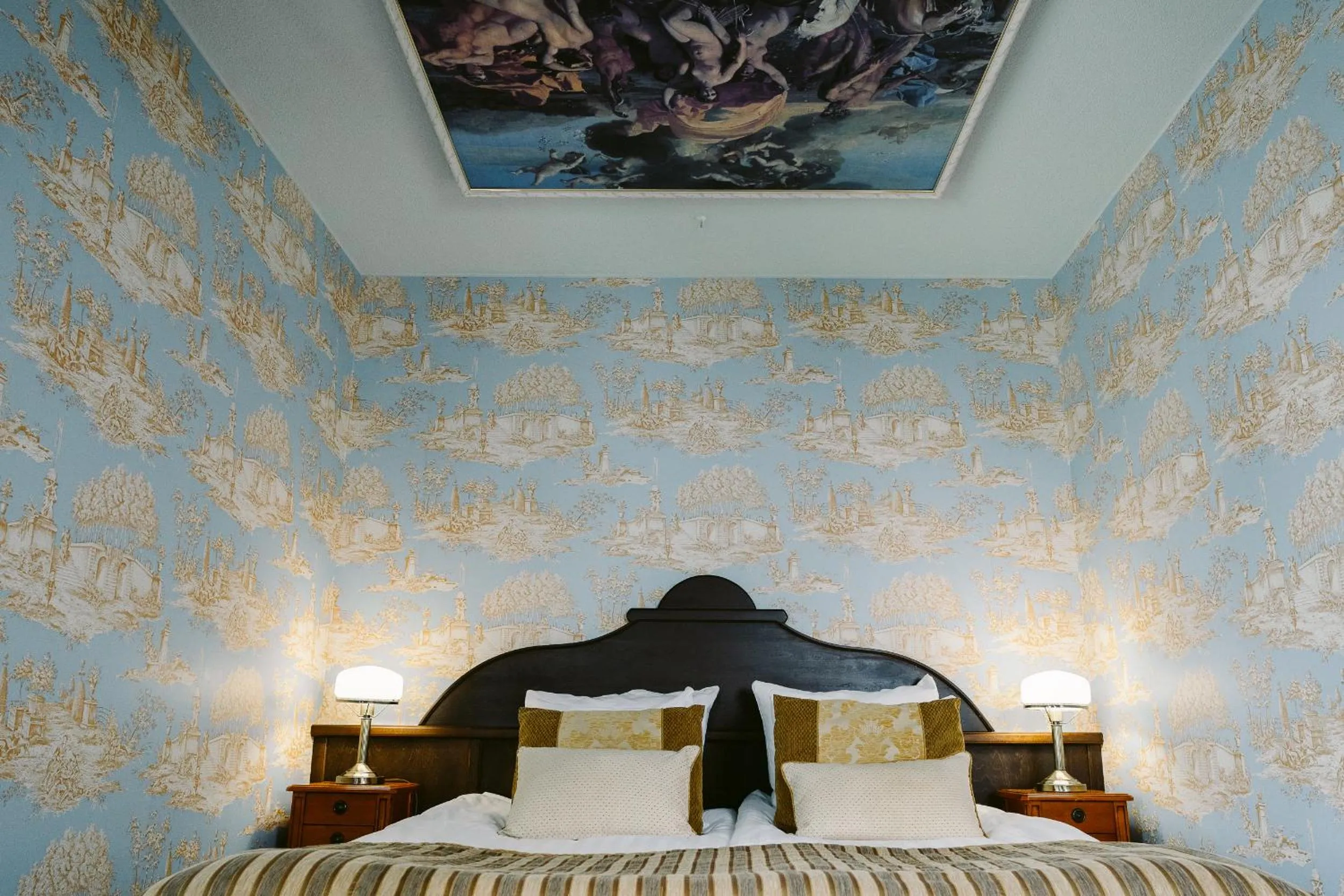 Bed in Boutique Hotel Yöpuu