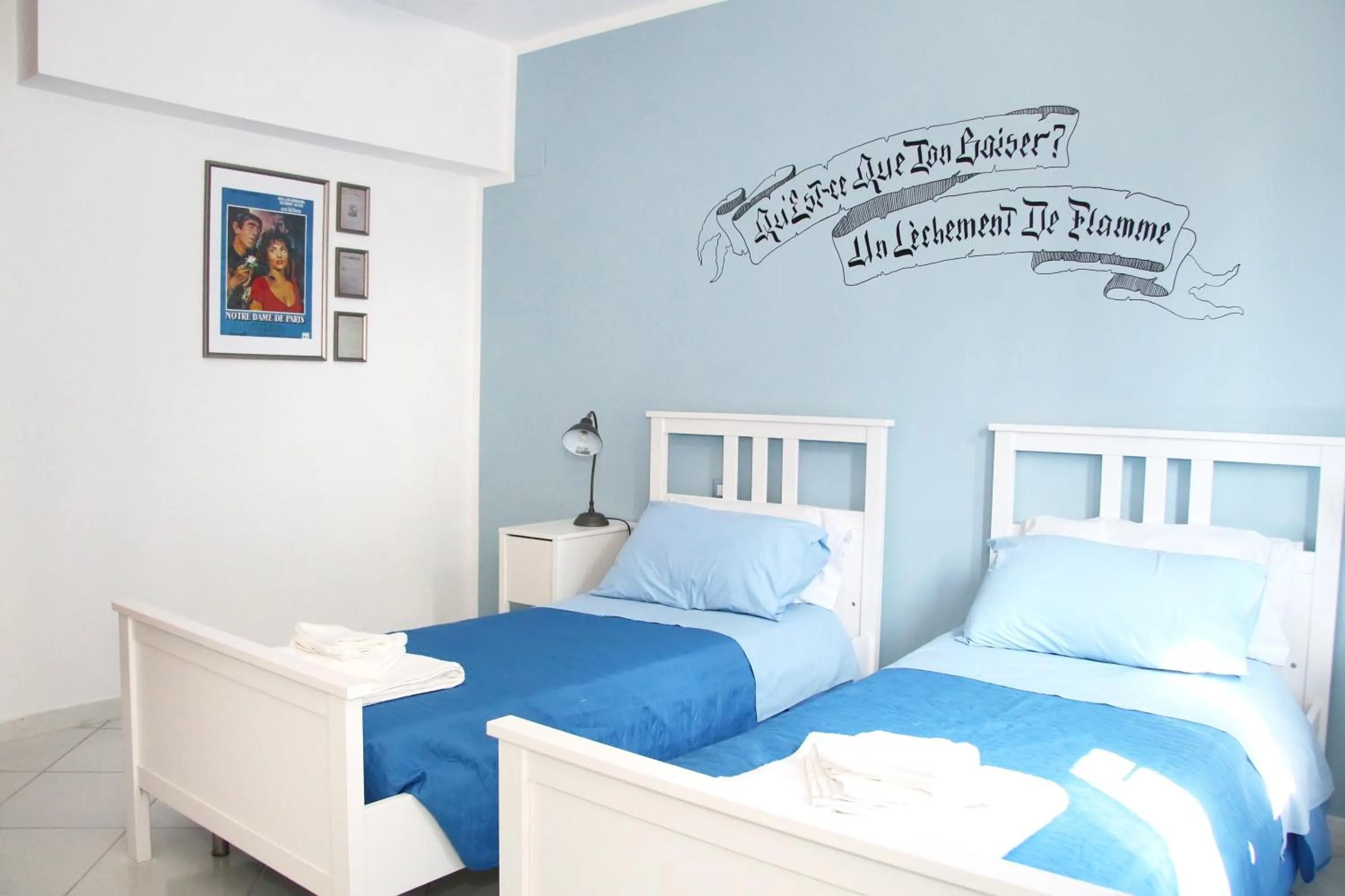 Bed in MarArte B&B