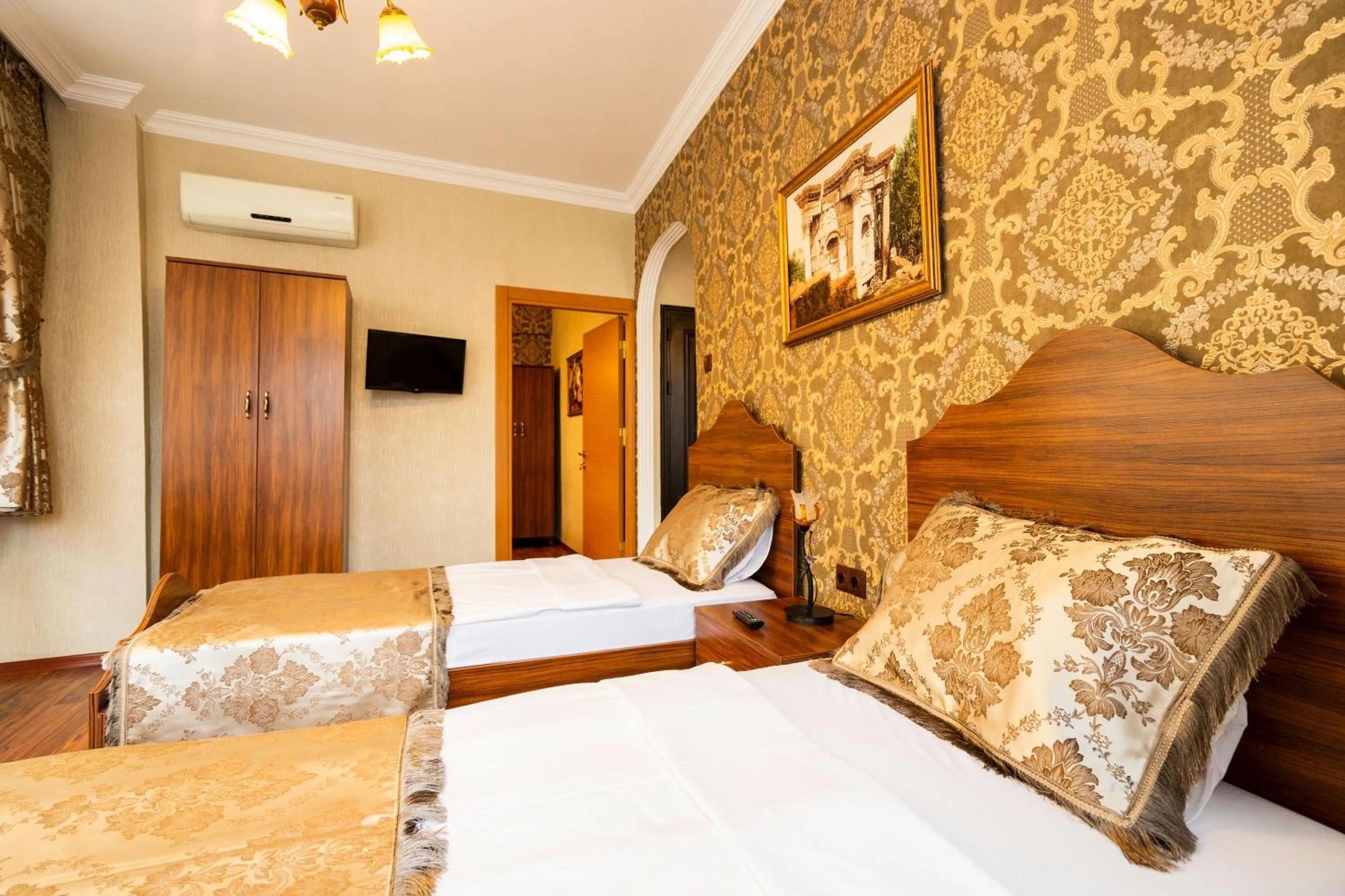 Bedroom, Bed in The First Ottoman Suites