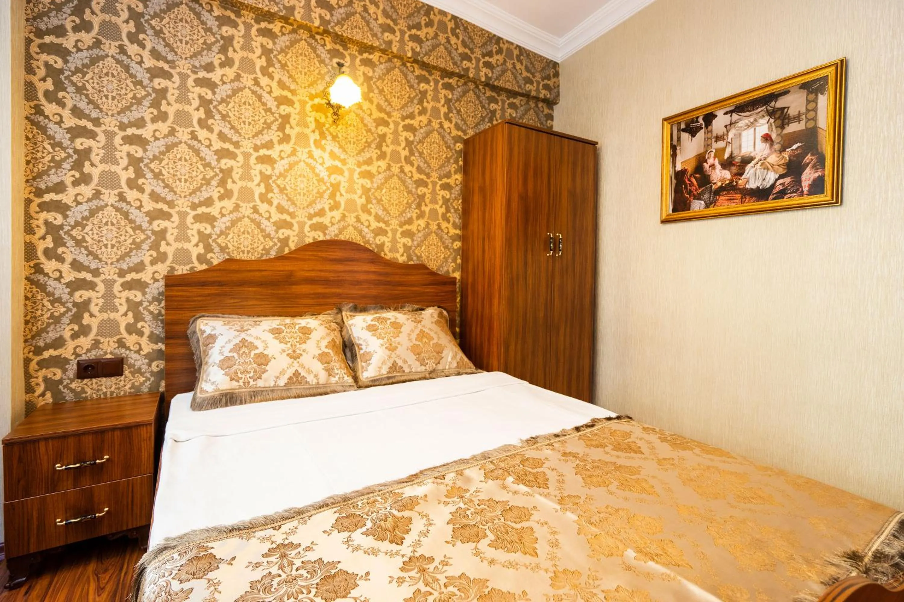 Bedroom, Bed in The First Ottoman Suites