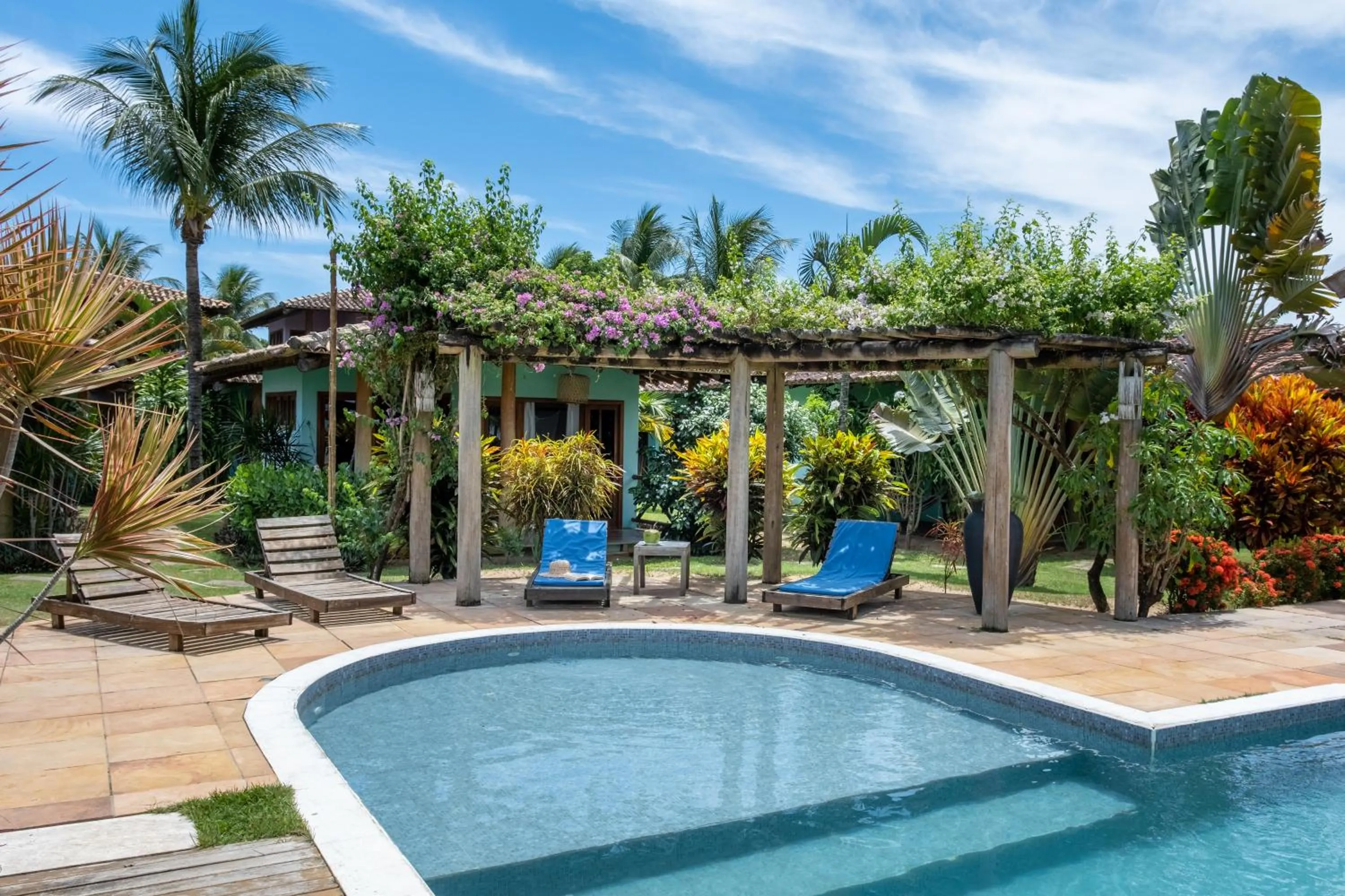 Garden view in Pousada Denada