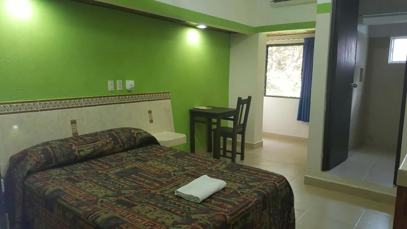Day, Bed in Hotel Quinta Avenida