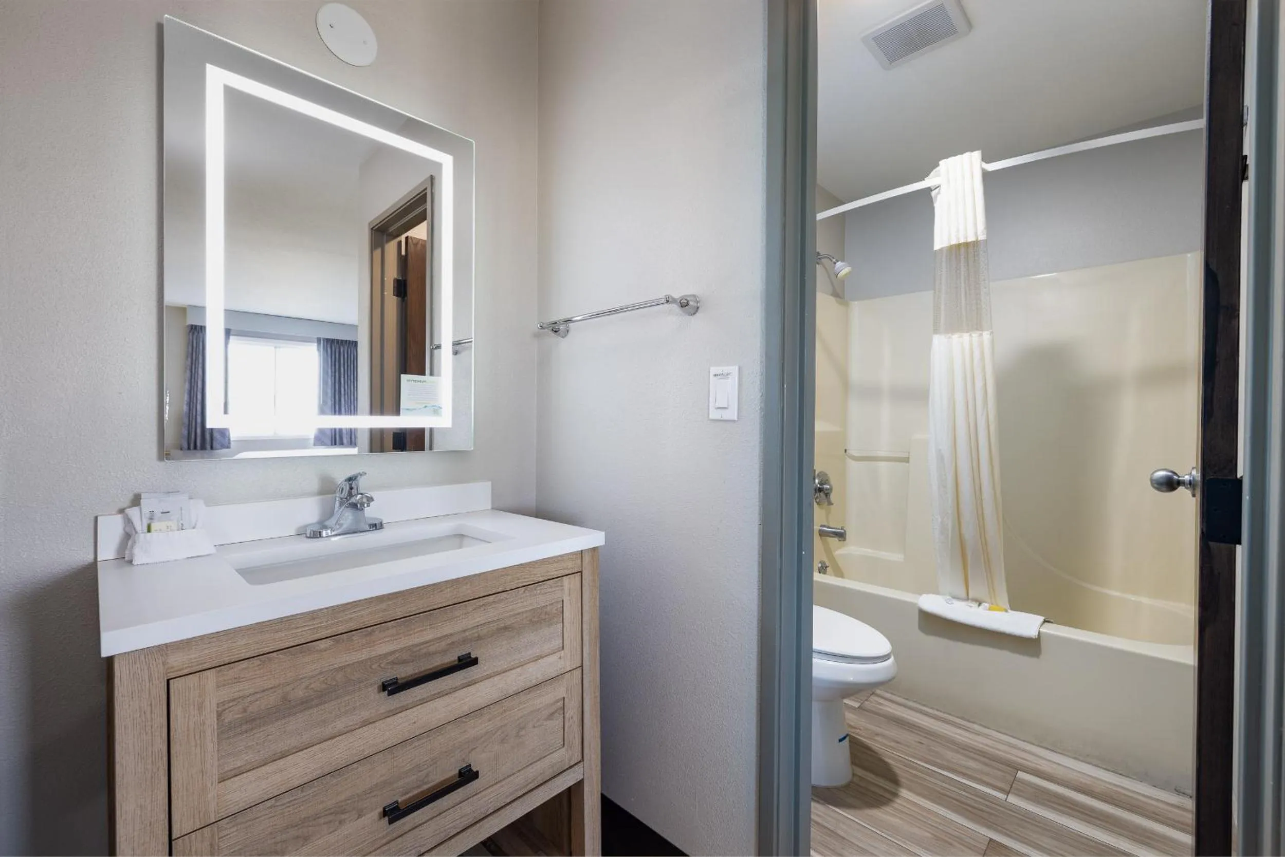 Days Inn by Wyndham Billings