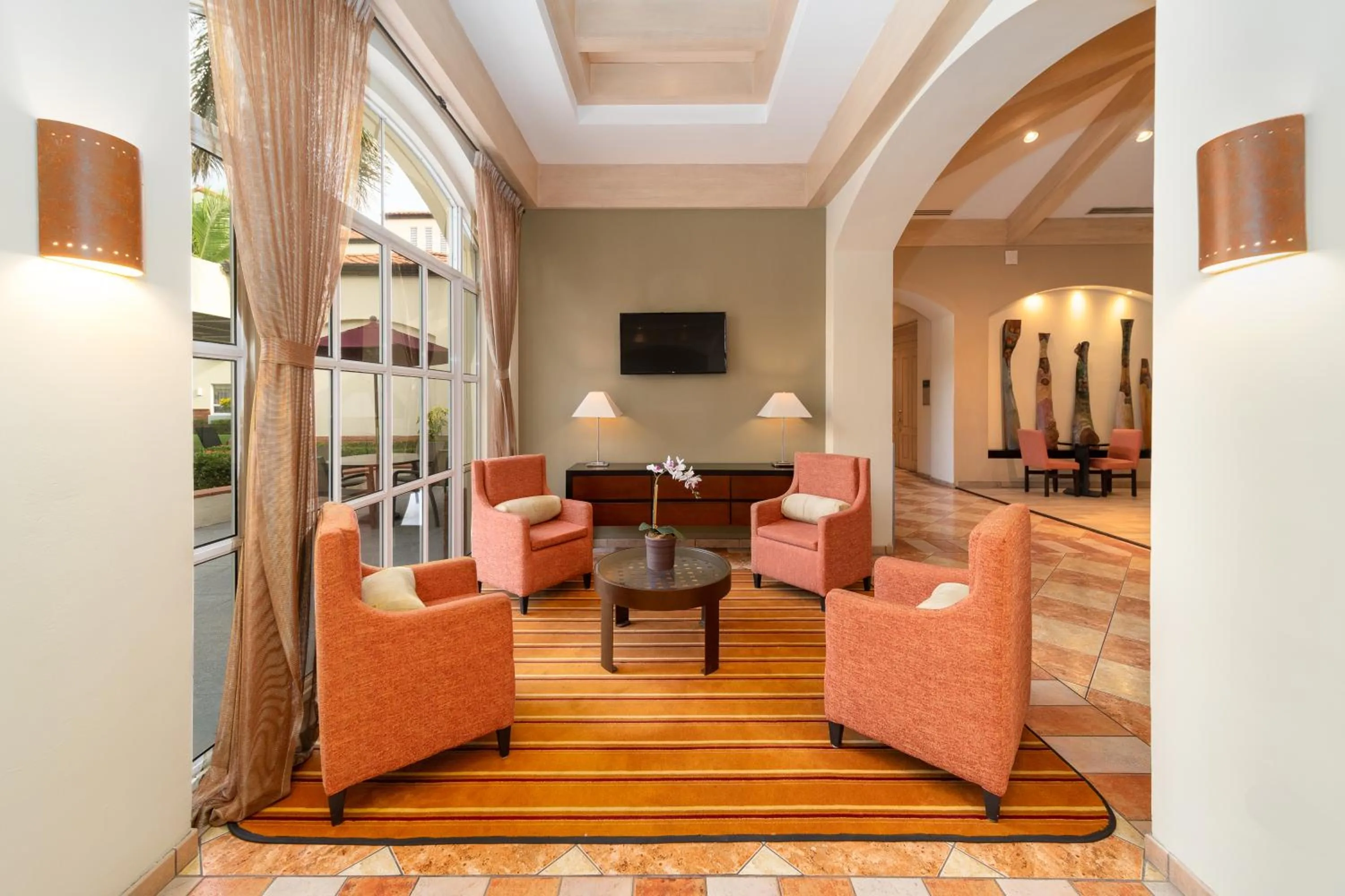 TV and multimedia in Quality Hotel Real Aeropuerto San Salvador