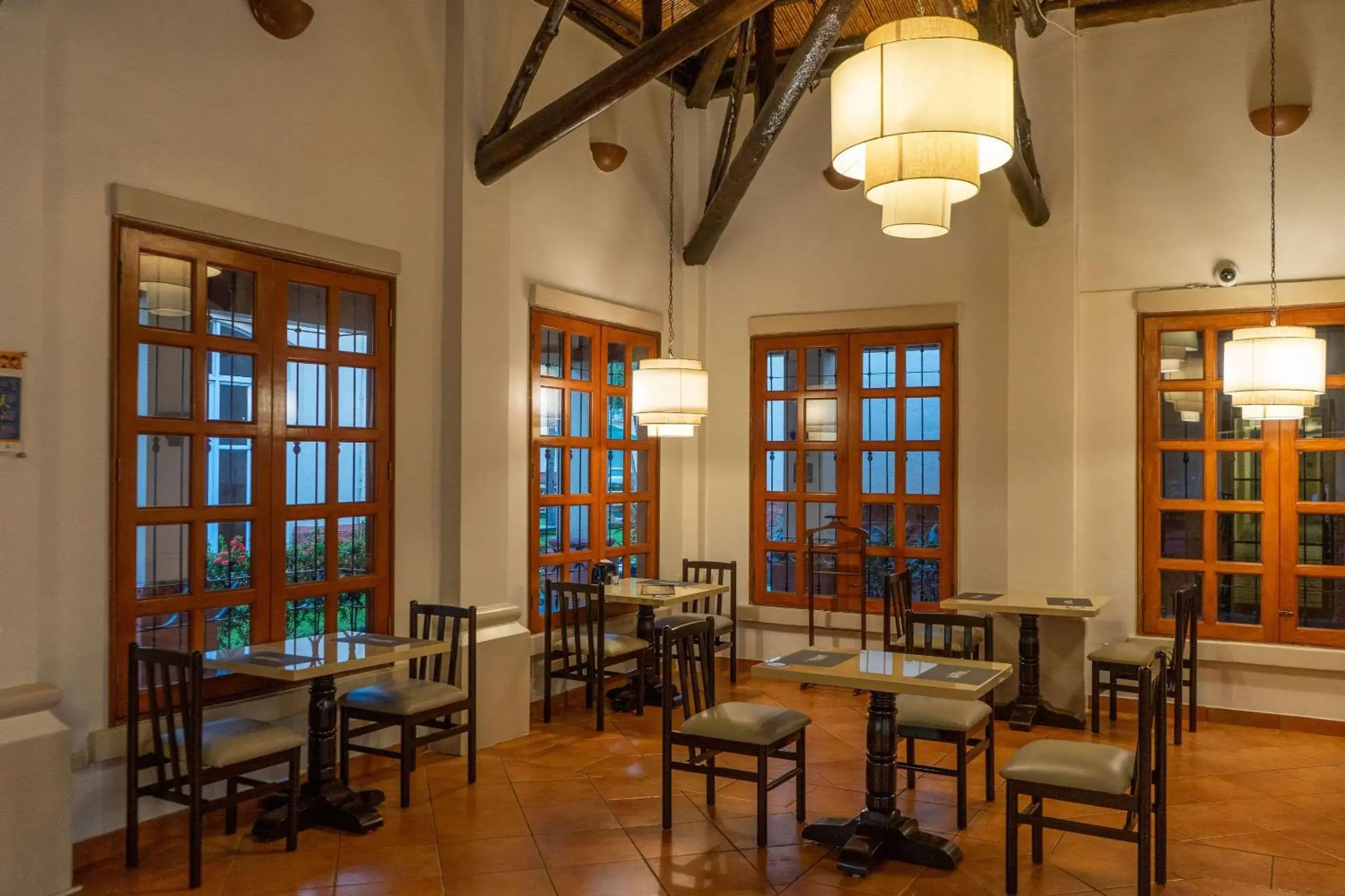 Restaurant/places to eat in Quality Hotel Real Aeropuerto San Salvador Restaurant/places to eat in Quality Hotel Real Aeropuerto San Salvador