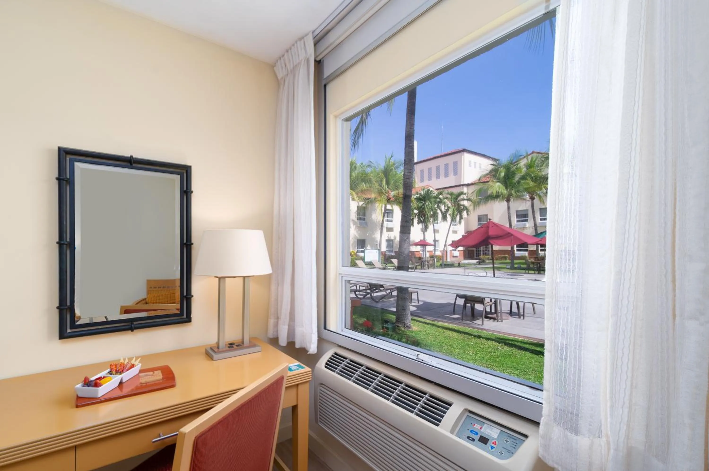 Day in Quality Hotel Real Aeropuerto San Salvador