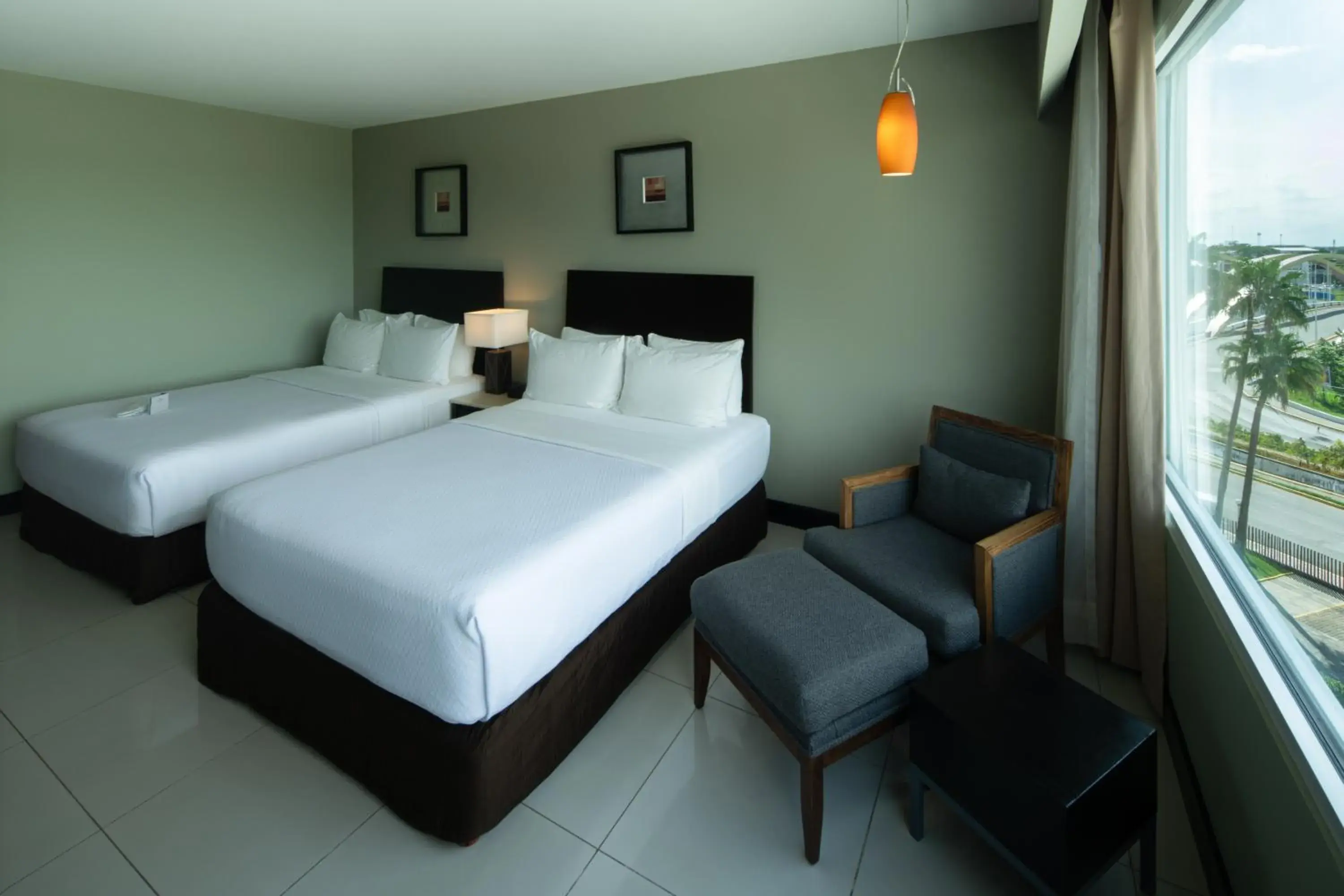 Bed in Crowne Plaza Villahermosa by IHG Bed in Crowne Plaza Villahermosa by IHG