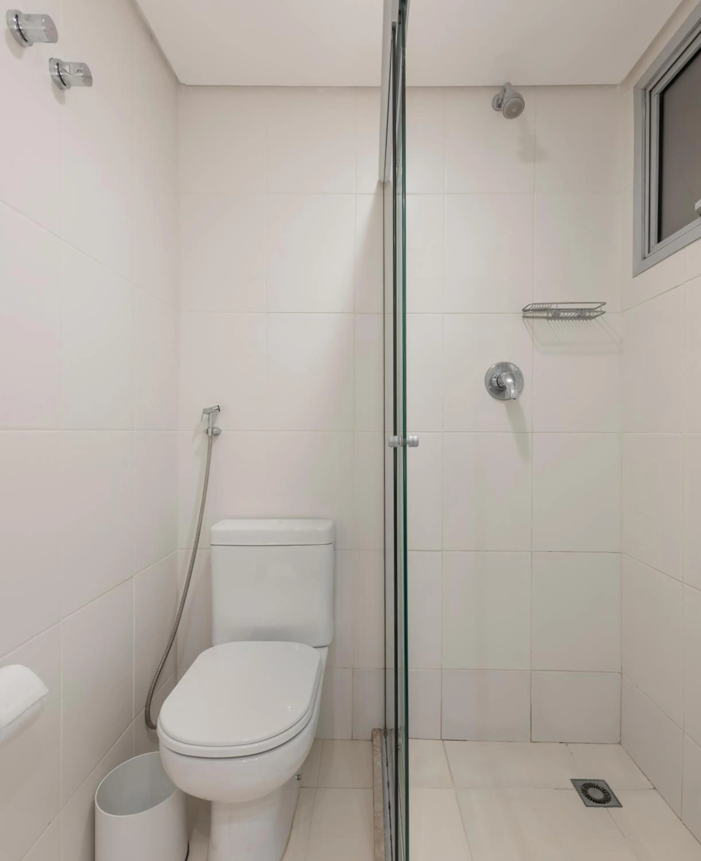 Shower in Monreale Plus São José dos Campos