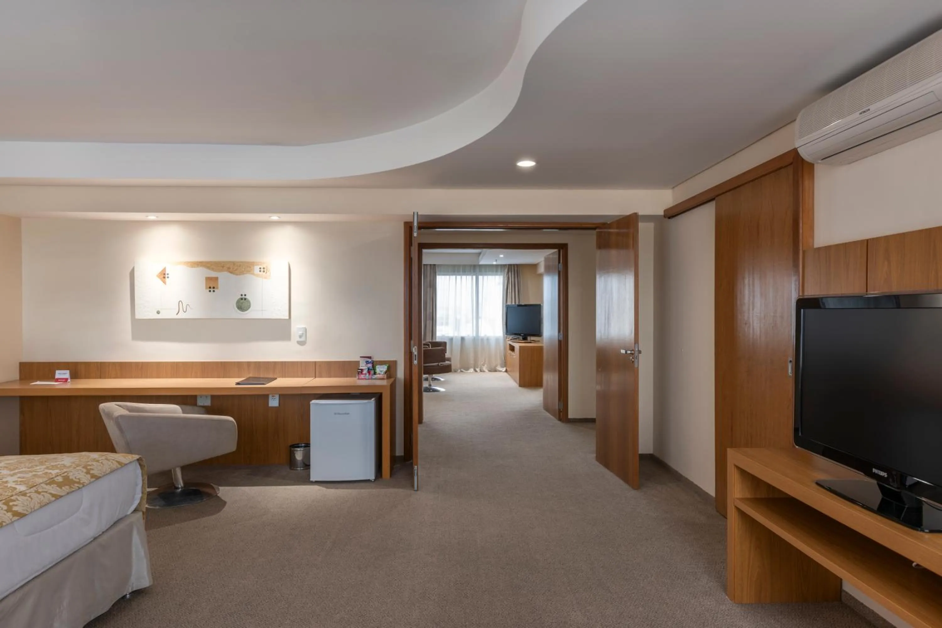 Communal lounge/ TV room, Bed in Monreale Plus São José dos Campos