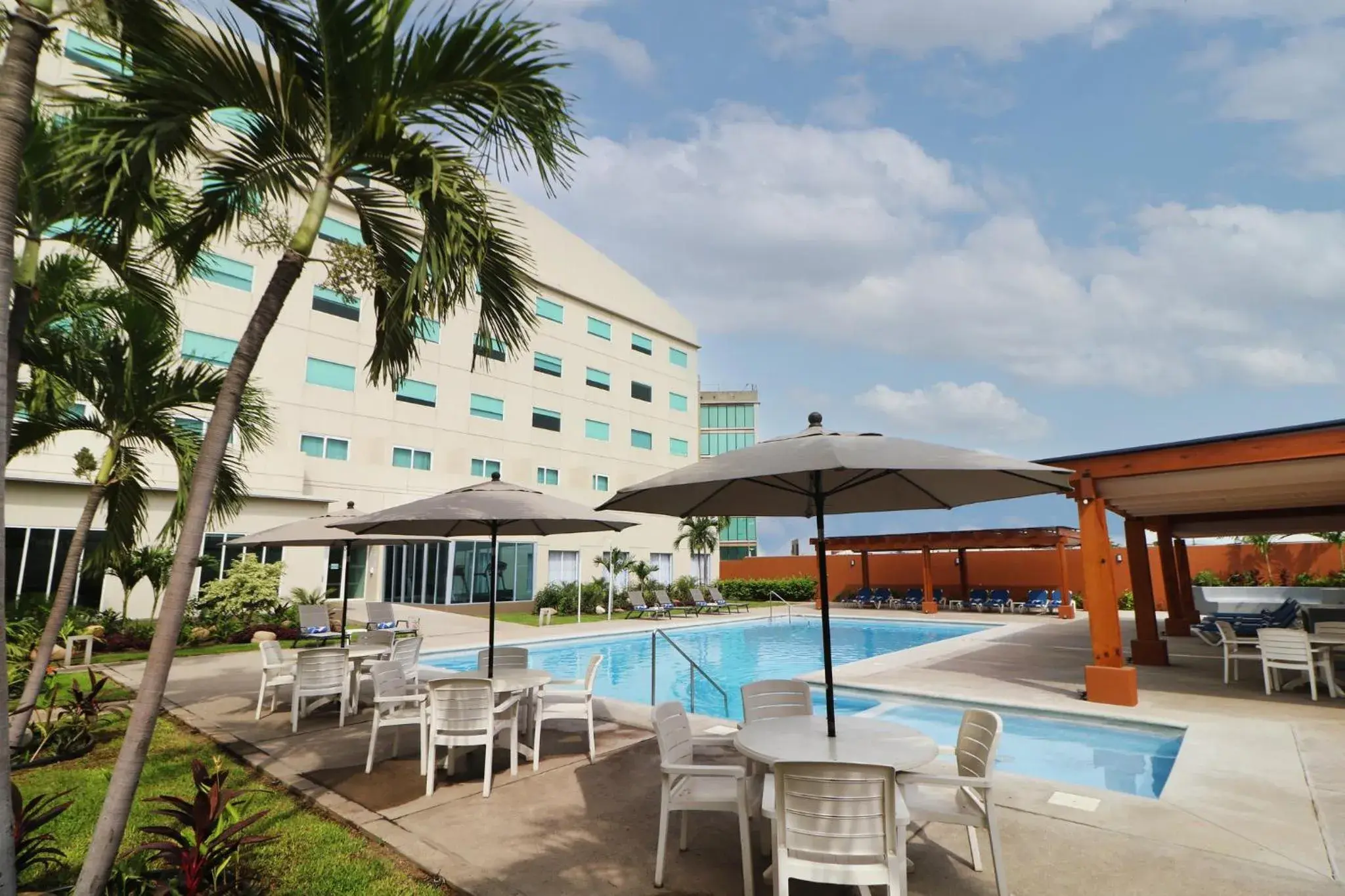 Swimming pool in Holiday Inn Express Manzanillo by IHG Swimming pool in Holiday Inn Express Manzanillo by IHG