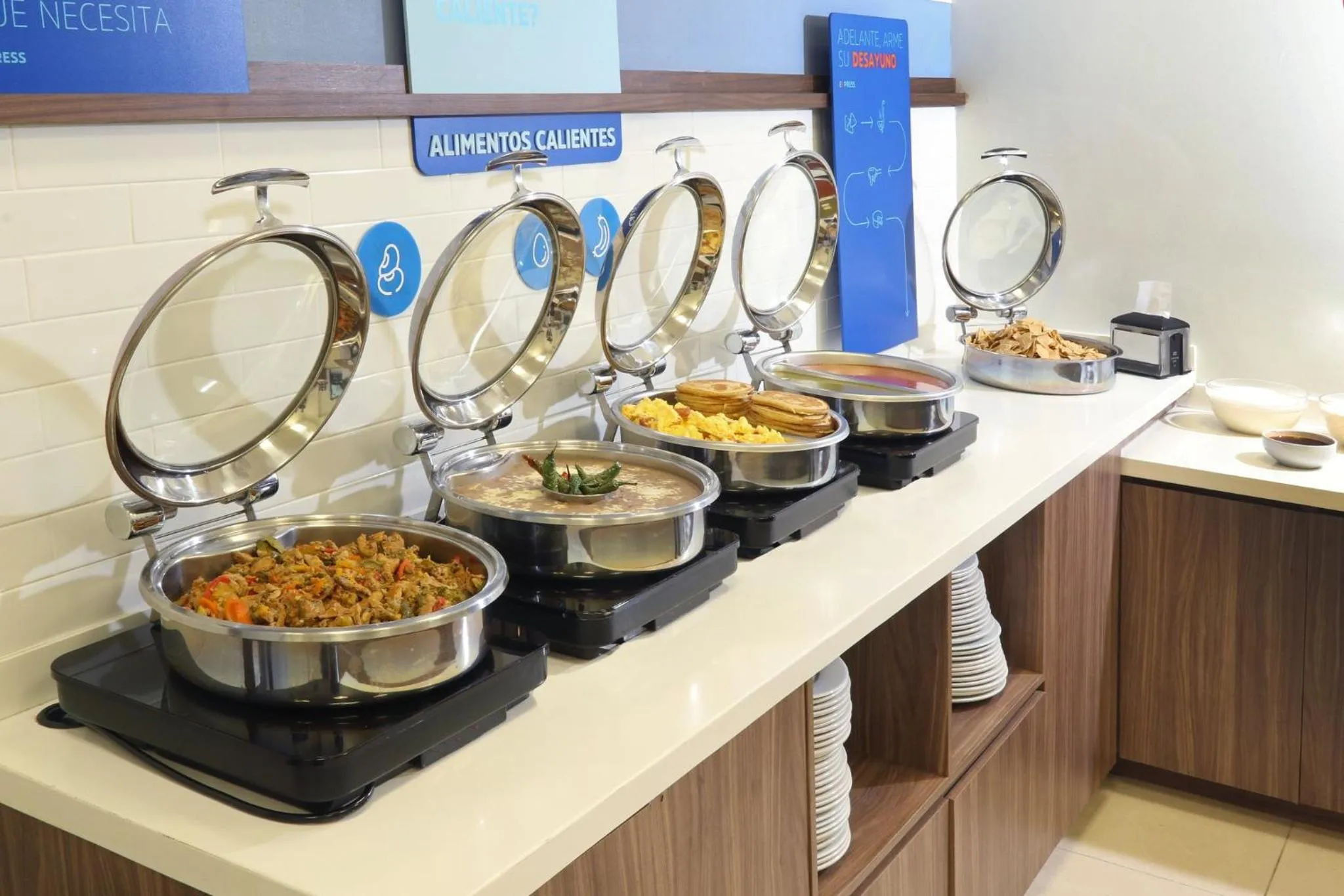 Breakfast in Holiday Inn Express Manzanillo by IHG