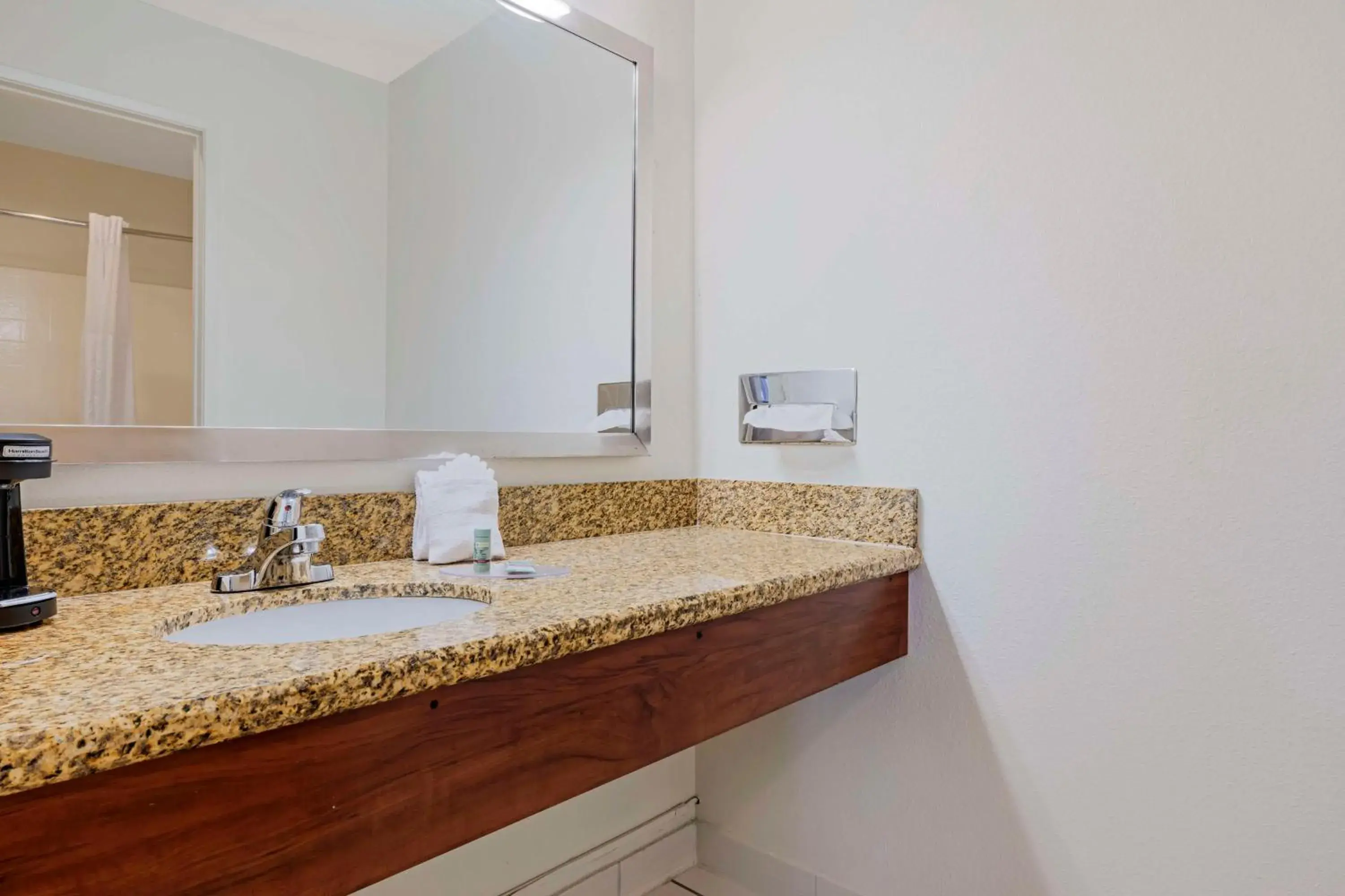 King Suite - Non-Smoking in Best Western Santee Lodge King Suite - Non-Smoking in Best Western Santee Lodge