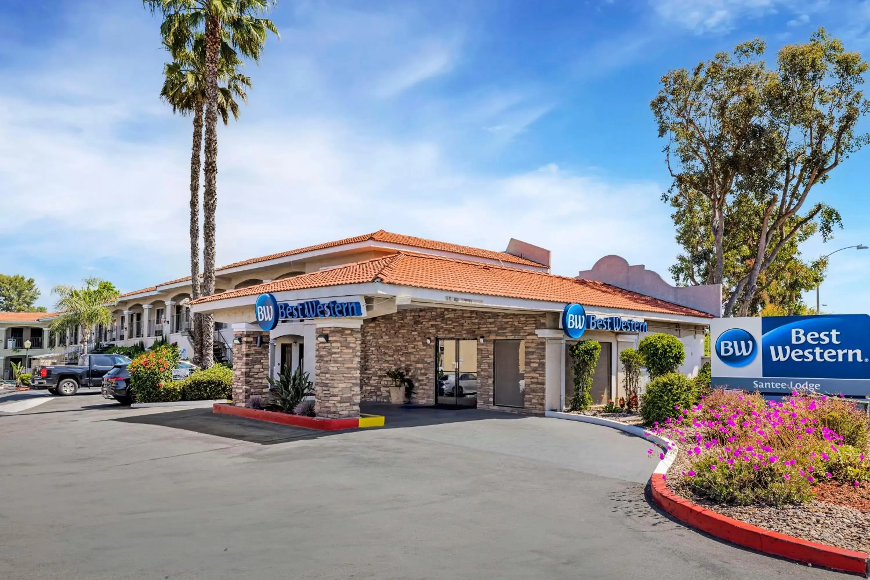 Property building in Best Western Santee Lodge Property building in Best Western Santee Lodge