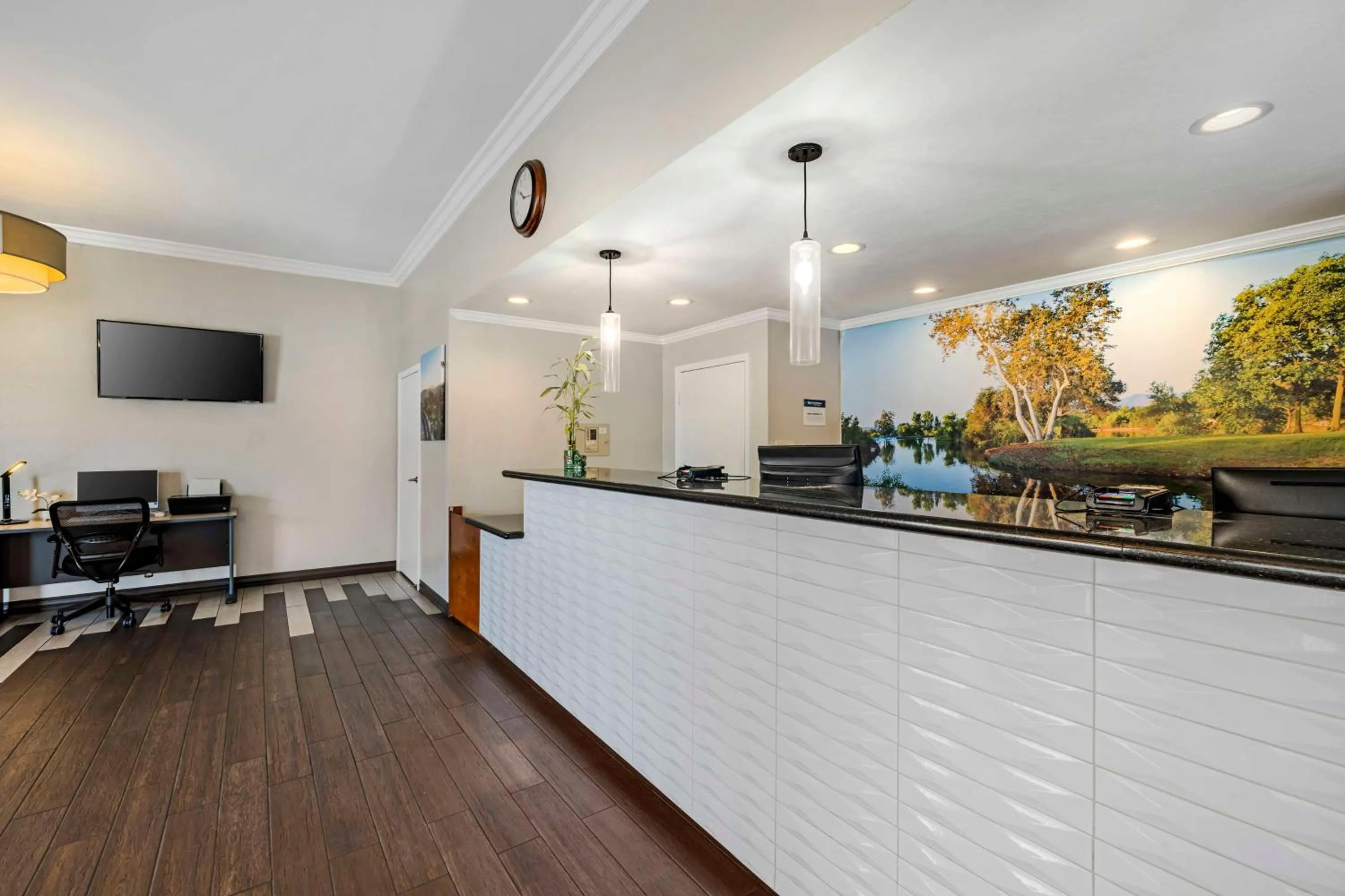 Lobby or reception in Best Western Santee Lodge